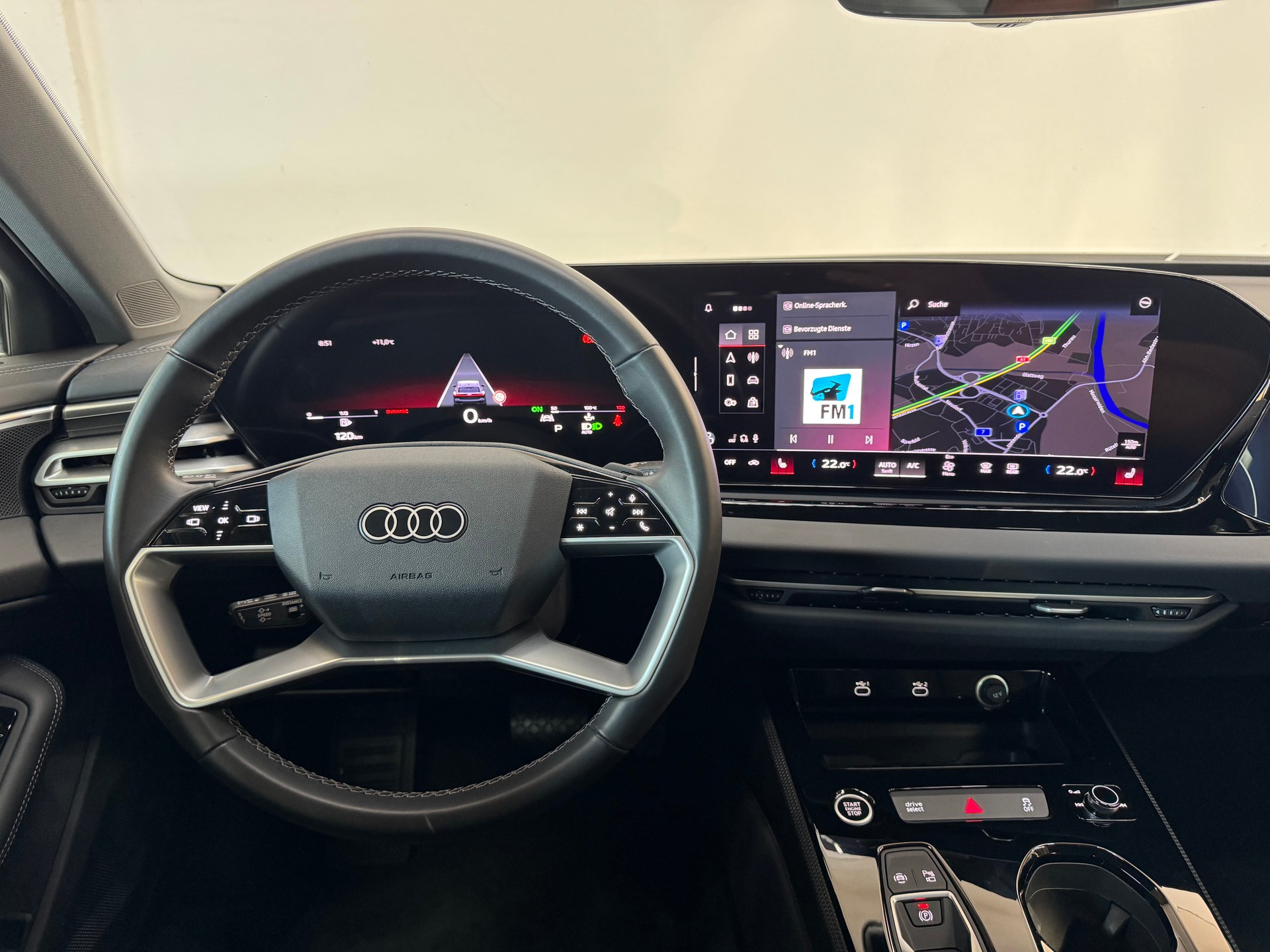 AUDI A5 Avant TDI quattro 150 kW S tronic-image-15