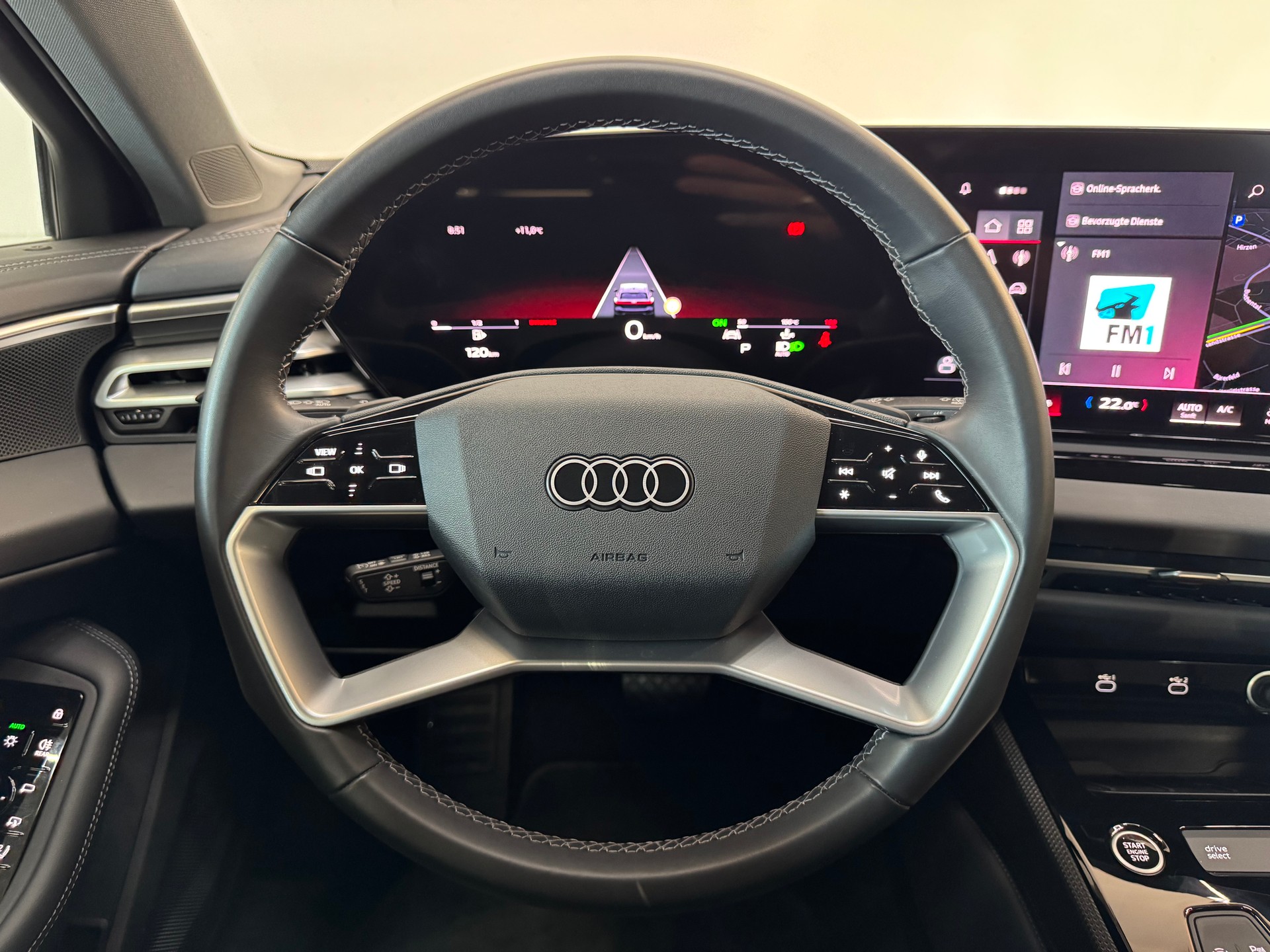 AUDI A5 Avant TDI quattro 150 kW S tronic-image-13
