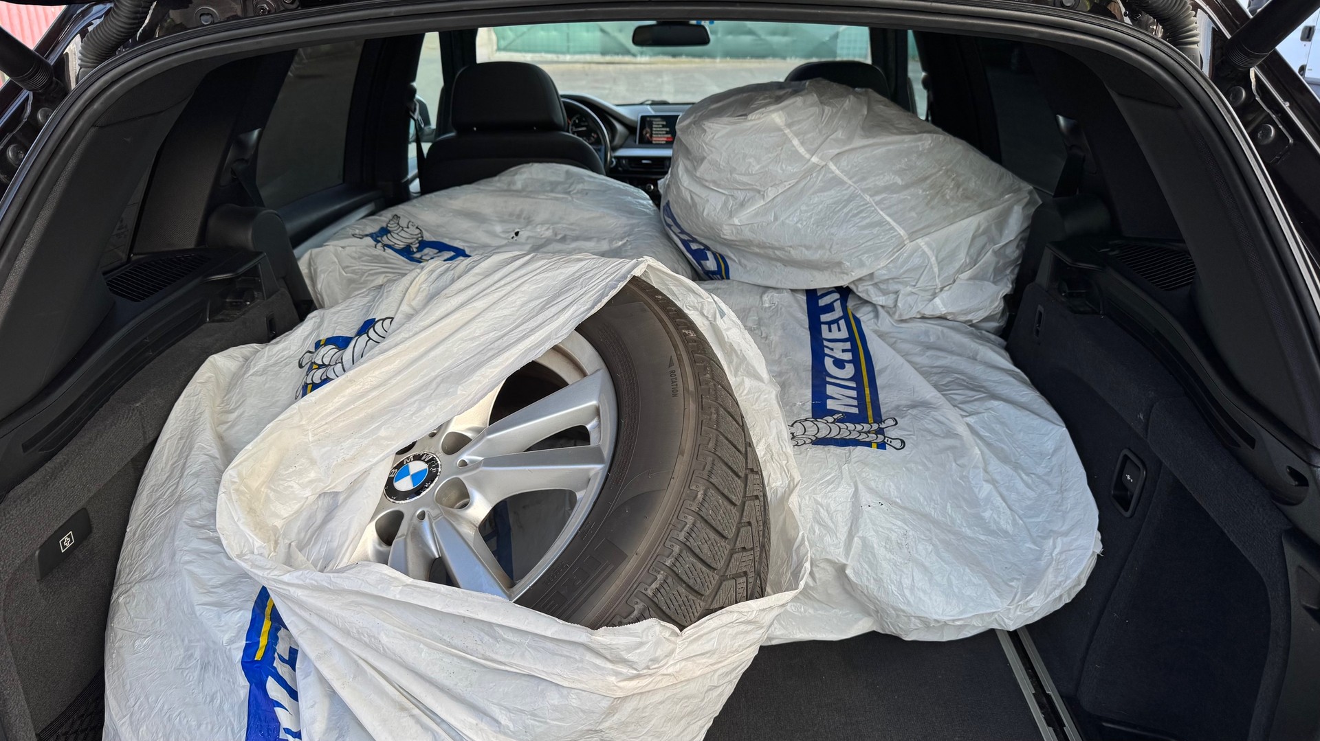 BMW X5 xDrive 40d Steptronic-image-9