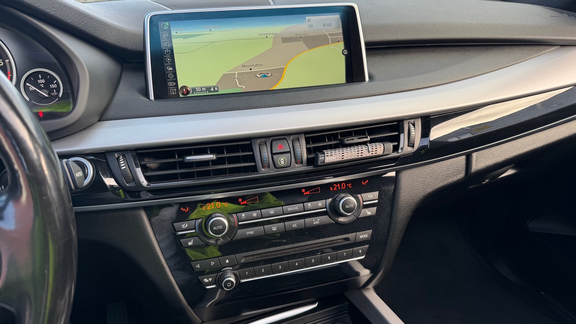 BMW X5 xDrive 40d Steptronic-image-14