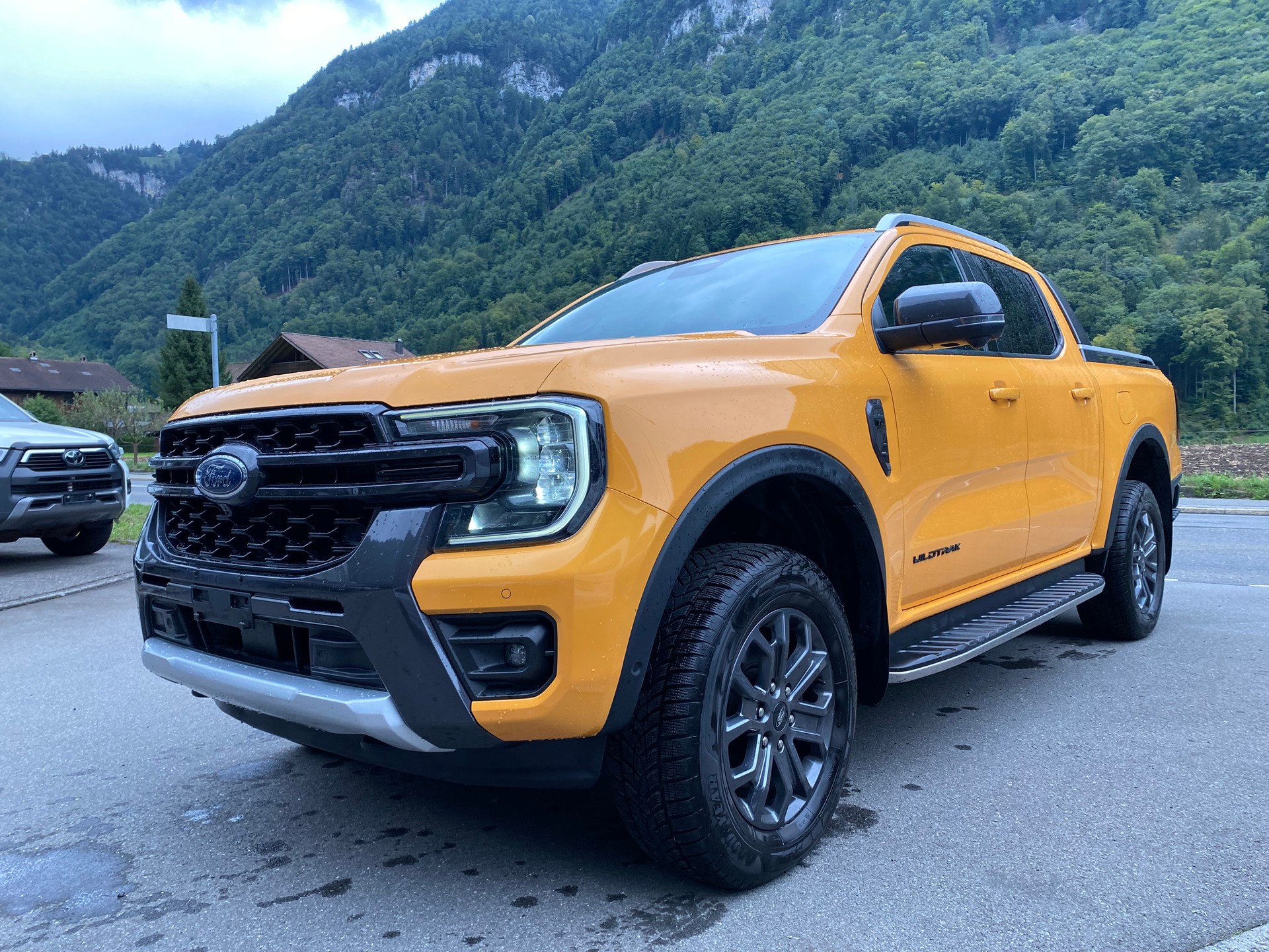 FORD Ranger Wildtrak 3.0 Eco Blue e-4WD Automat-image-1