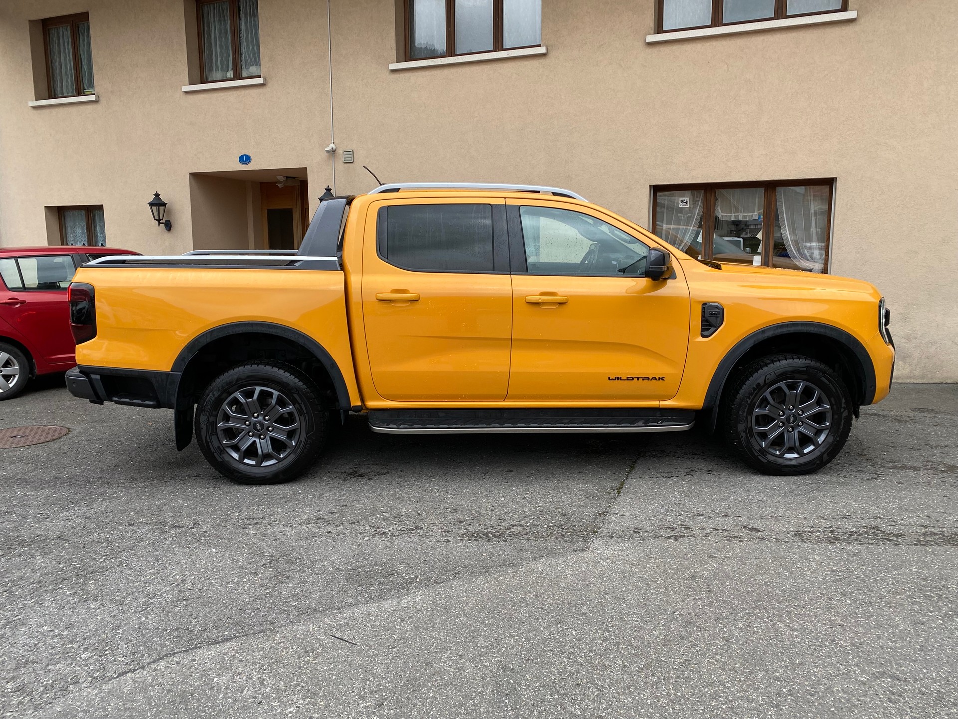 FORD Ranger Wildtrak 3.0 Eco Blue e-4WD Automat-image-8