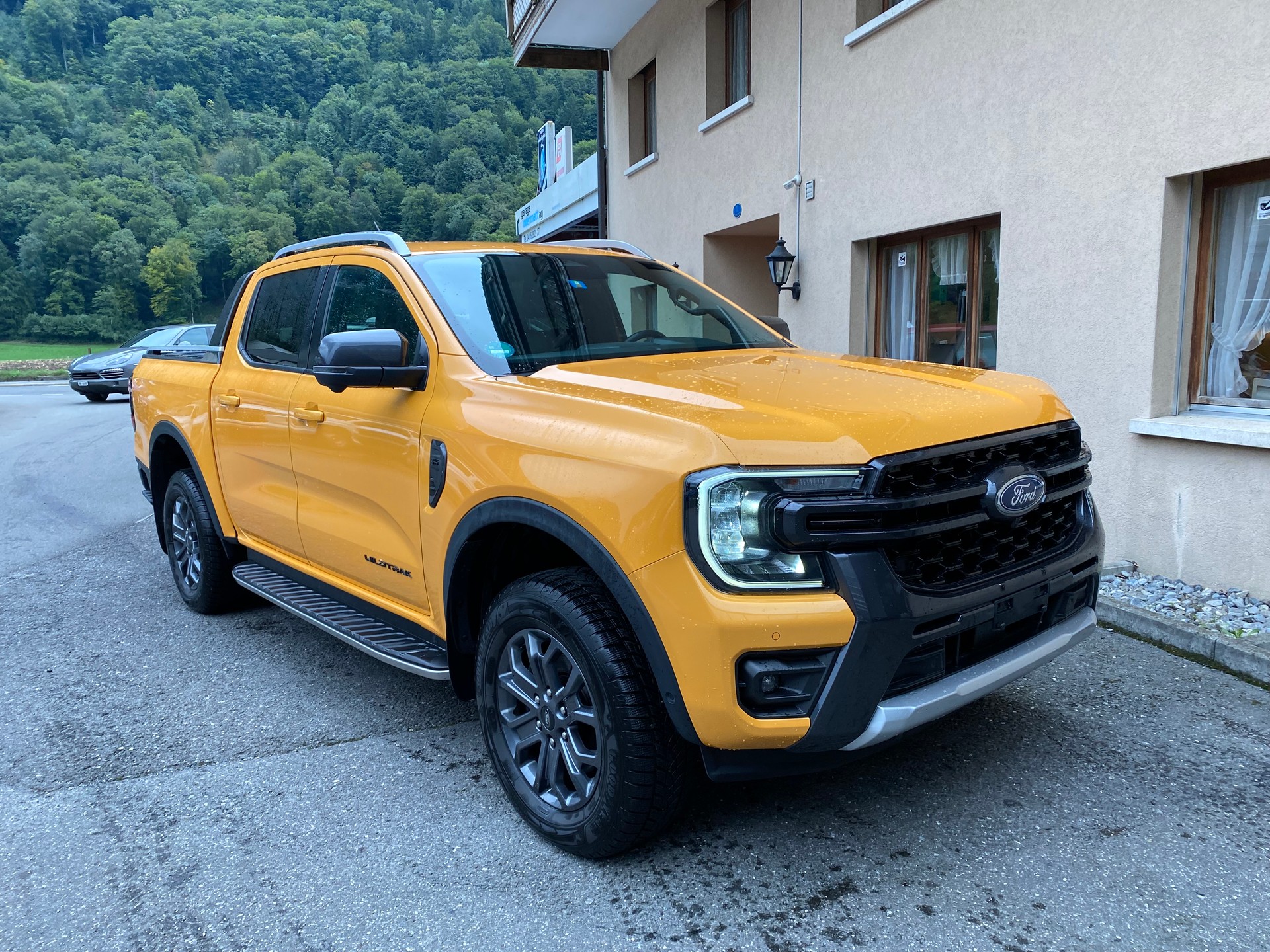 FORD Ranger Wildtrak 3.0 Eco Blue e-4WD Automat-image-9