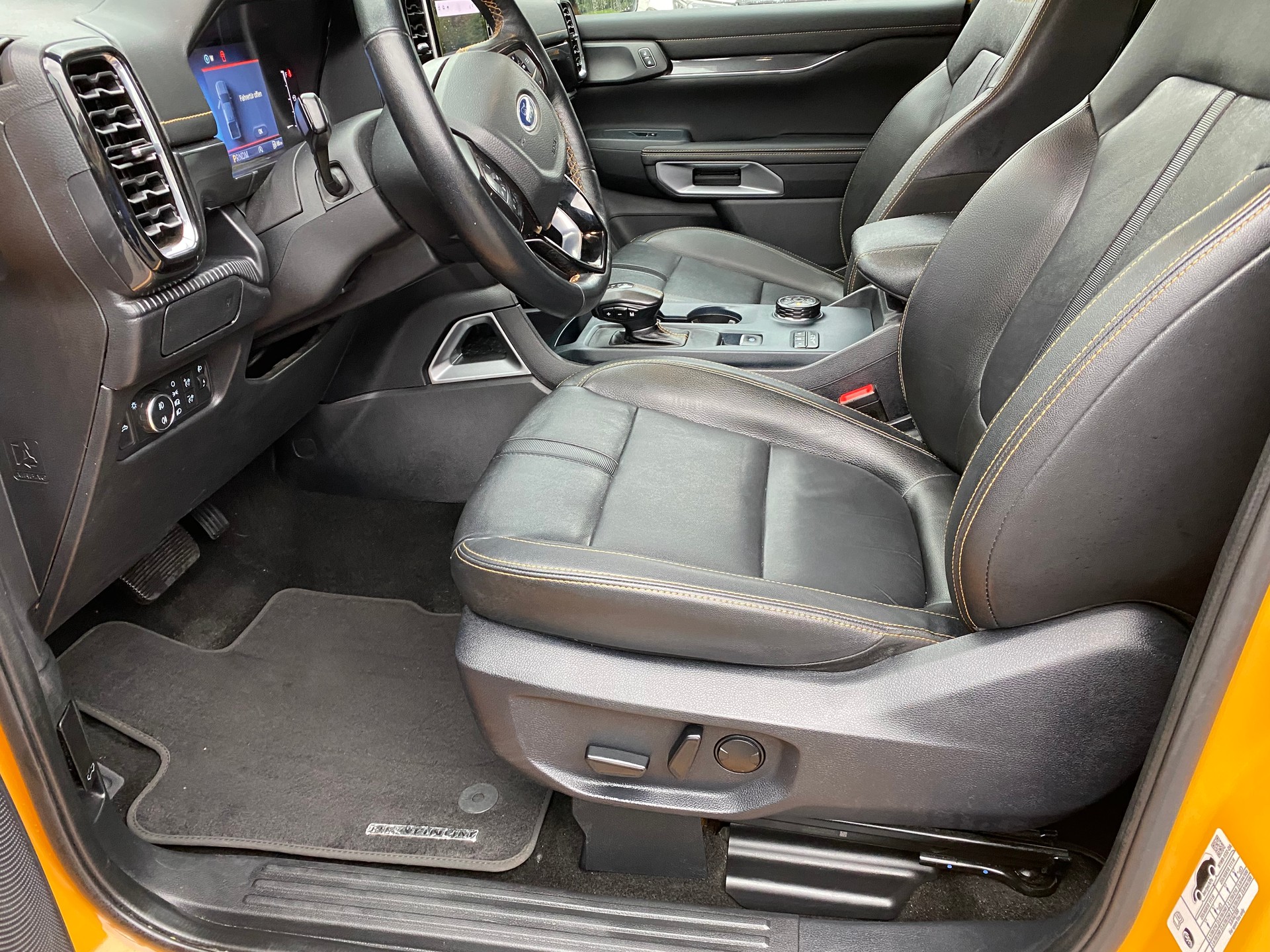 FORD Ranger Wildtrak 3.0 Eco Blue e-4WD Automat-image-2