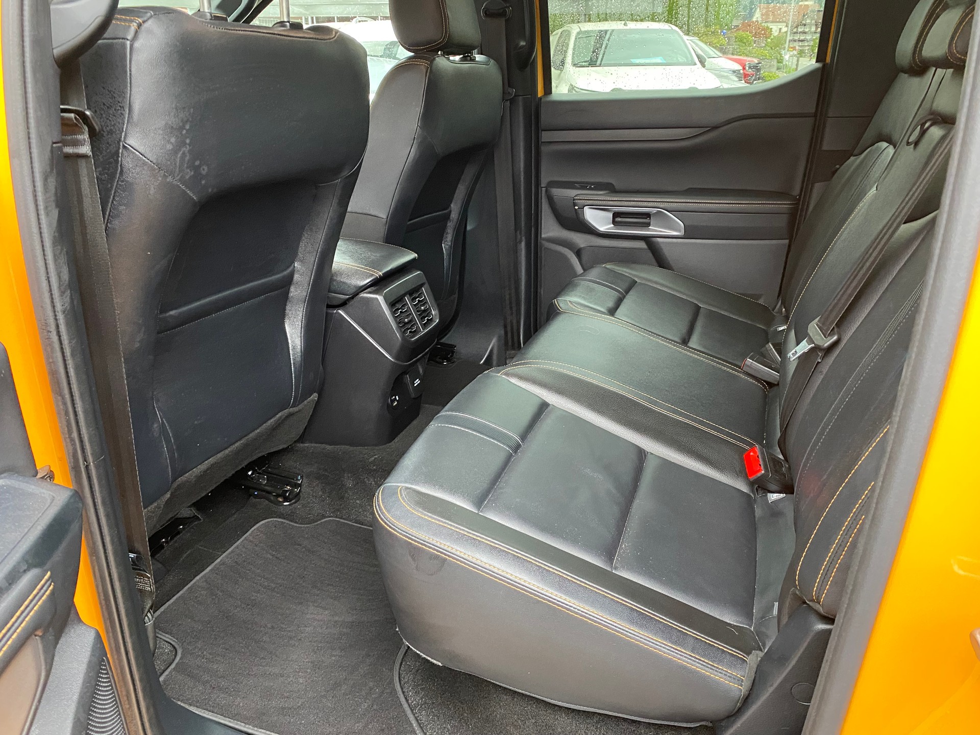 FORD Ranger Wildtrak 3.0 Eco Blue e-4WD Automat-image-6
