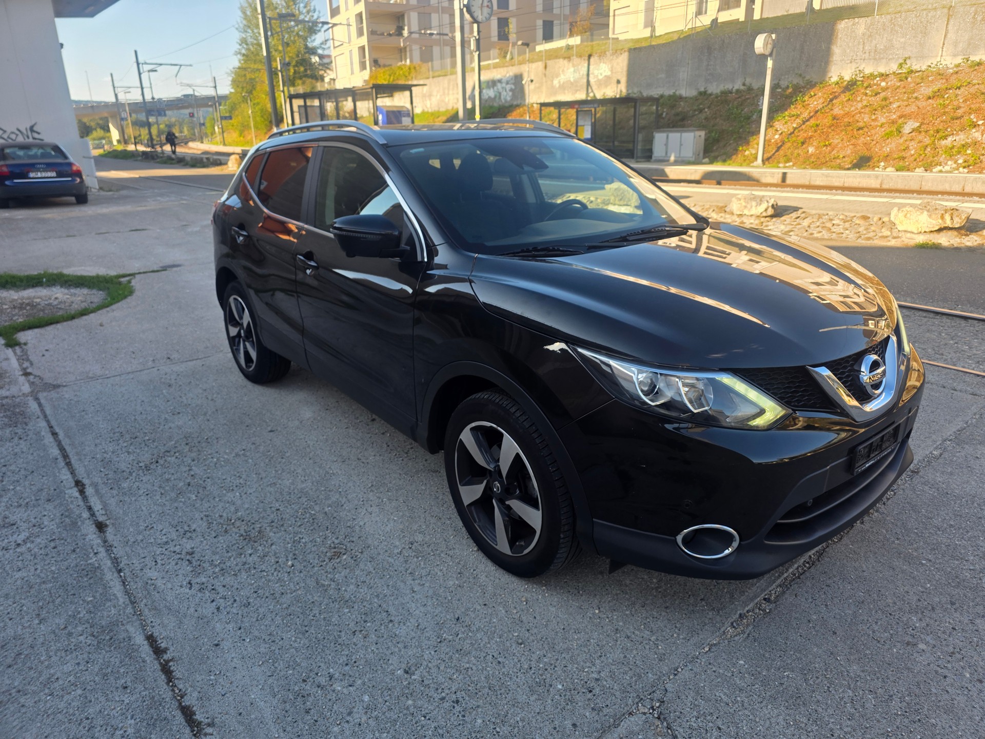 NISSAN Qashqai 1.6 dCi tekna Xtronic CVT-image-4