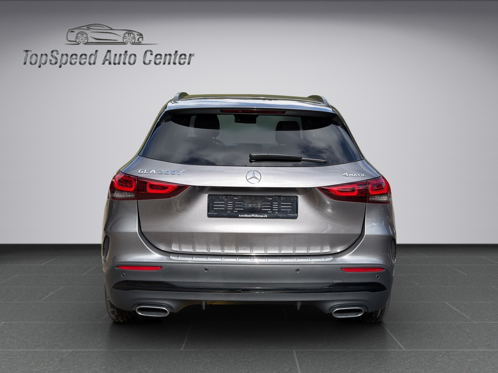 MERCEDES-BENZ GLA 200 4Matic AMG Line 8G-DCT-image-4