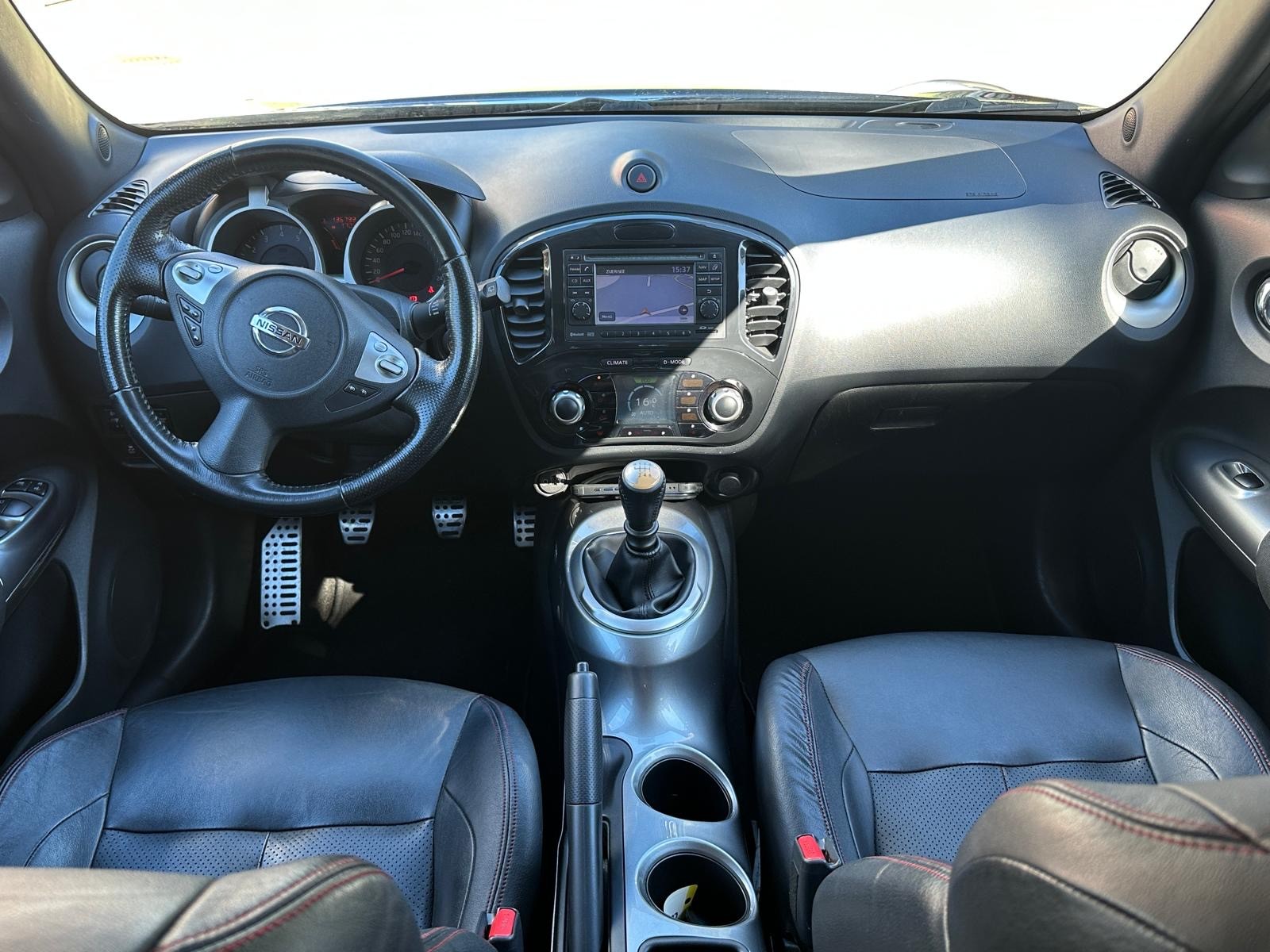 NISSAN Juke 1.6 DIG-T acenta-image-6