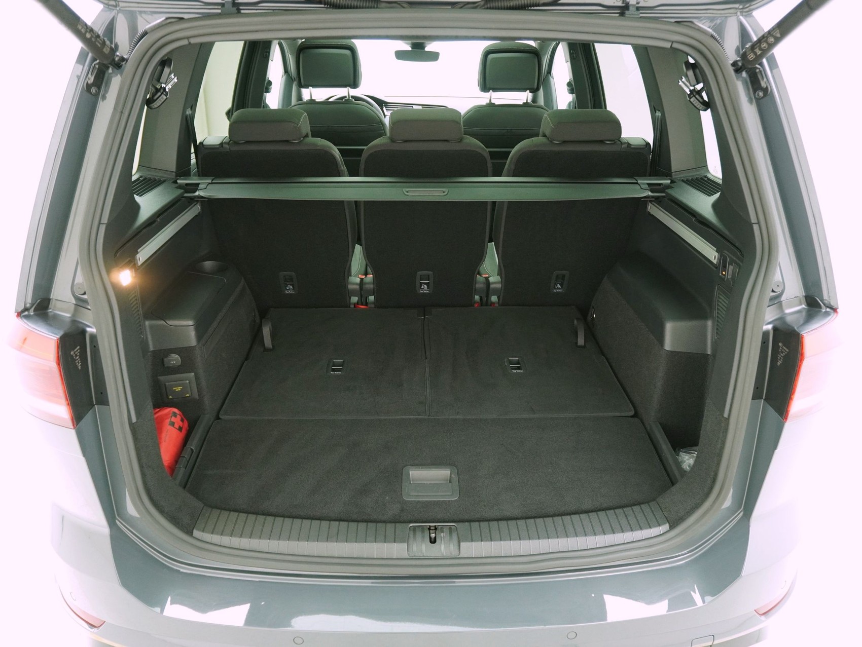 VW Touran 1.5 TSI DSG R-Line Black Style **VW Werksgarantie bis 12/2030**-image-14