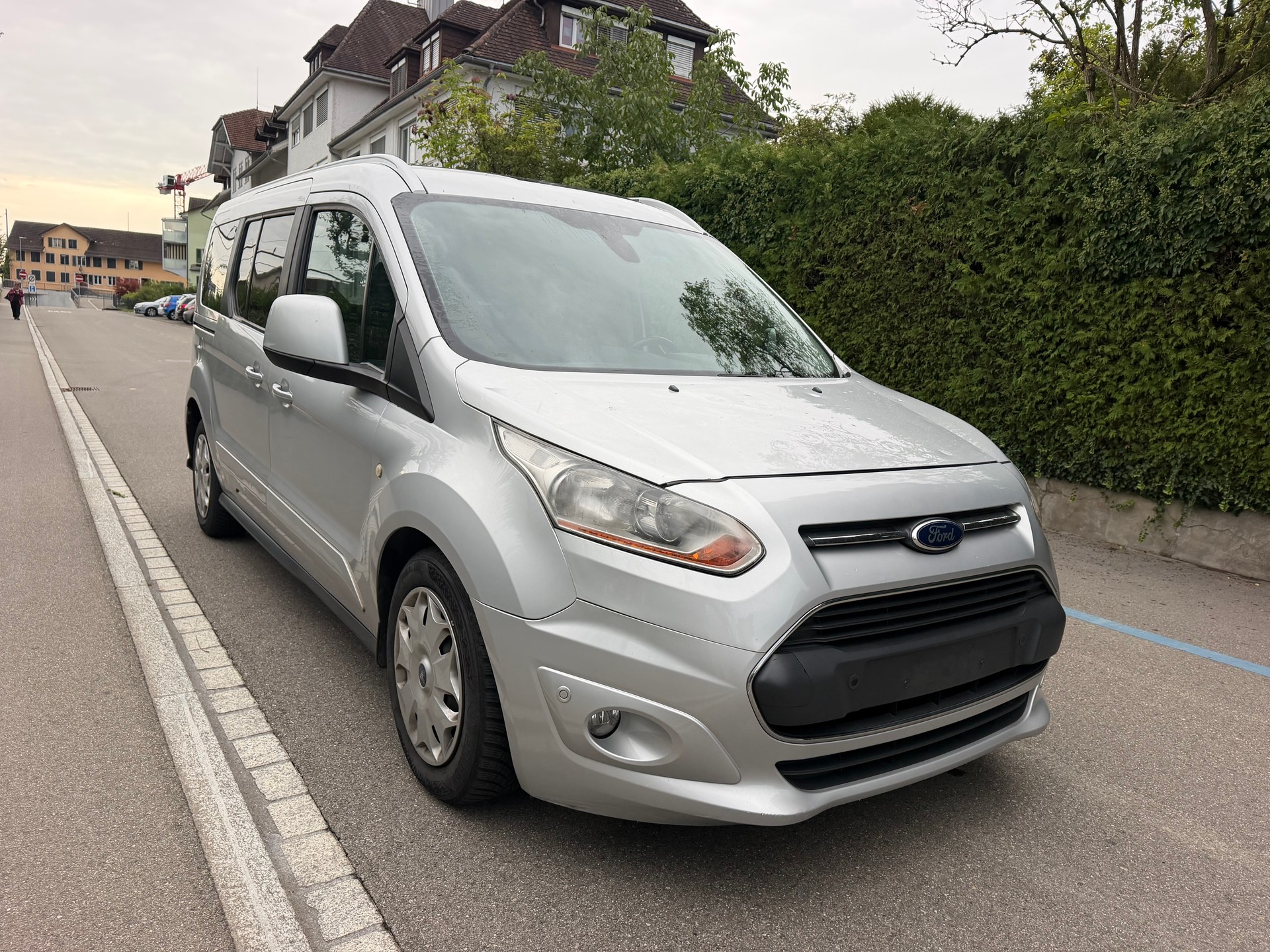 FORD Grand Tourneo Connect 1.6 SCTi Titanium Automatic-image-0