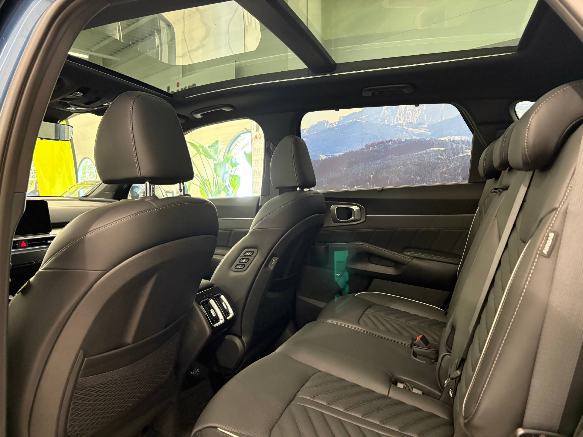 KIA Sorento 2.2 SmartD Style 7P-image-13