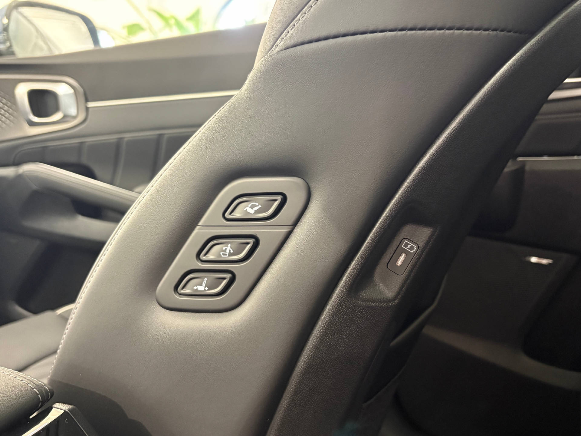 KIA Sorento 2.2 SmartD Style 7P-image-14
