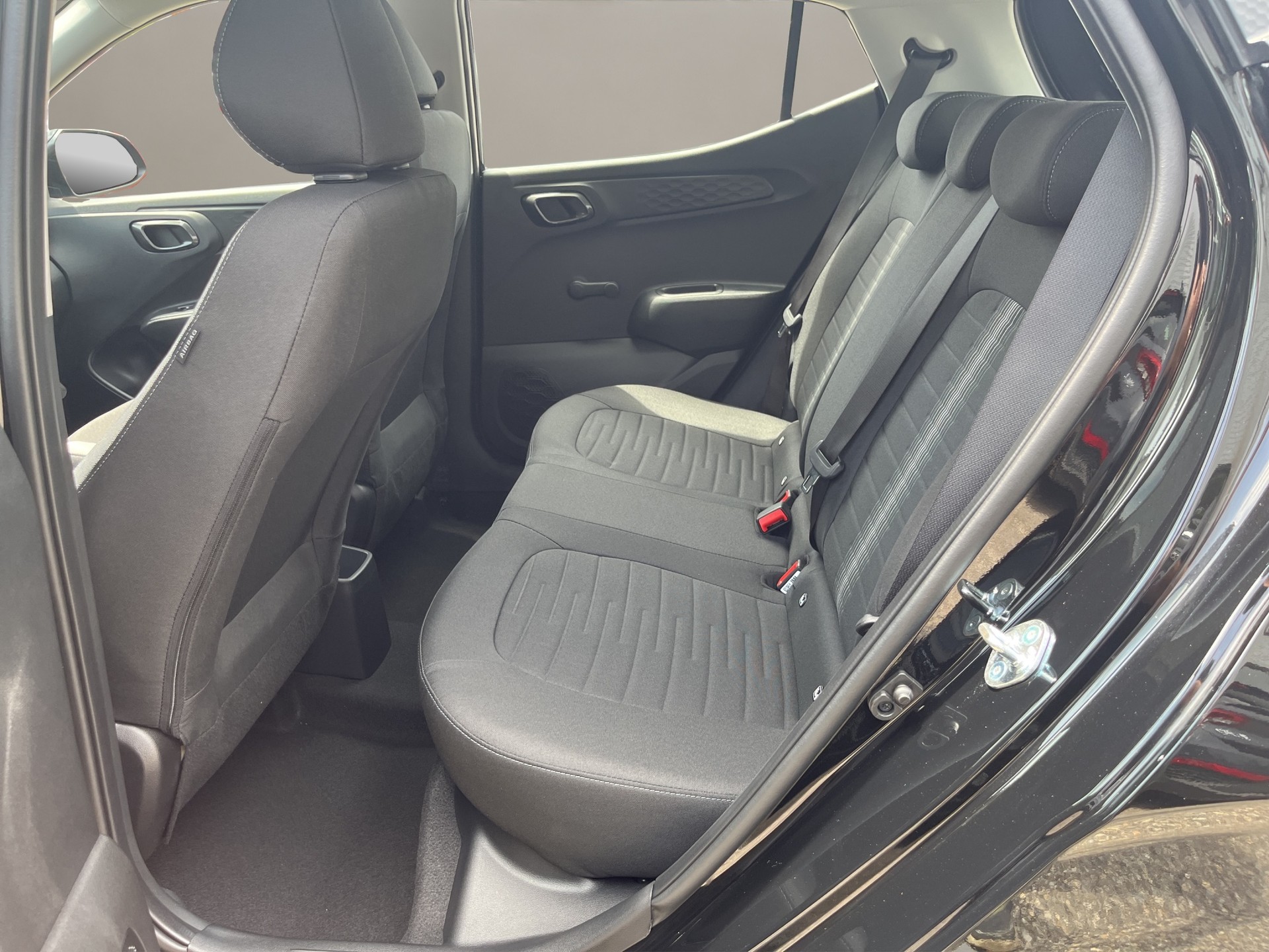 HYUNDAI Origo-image-9
