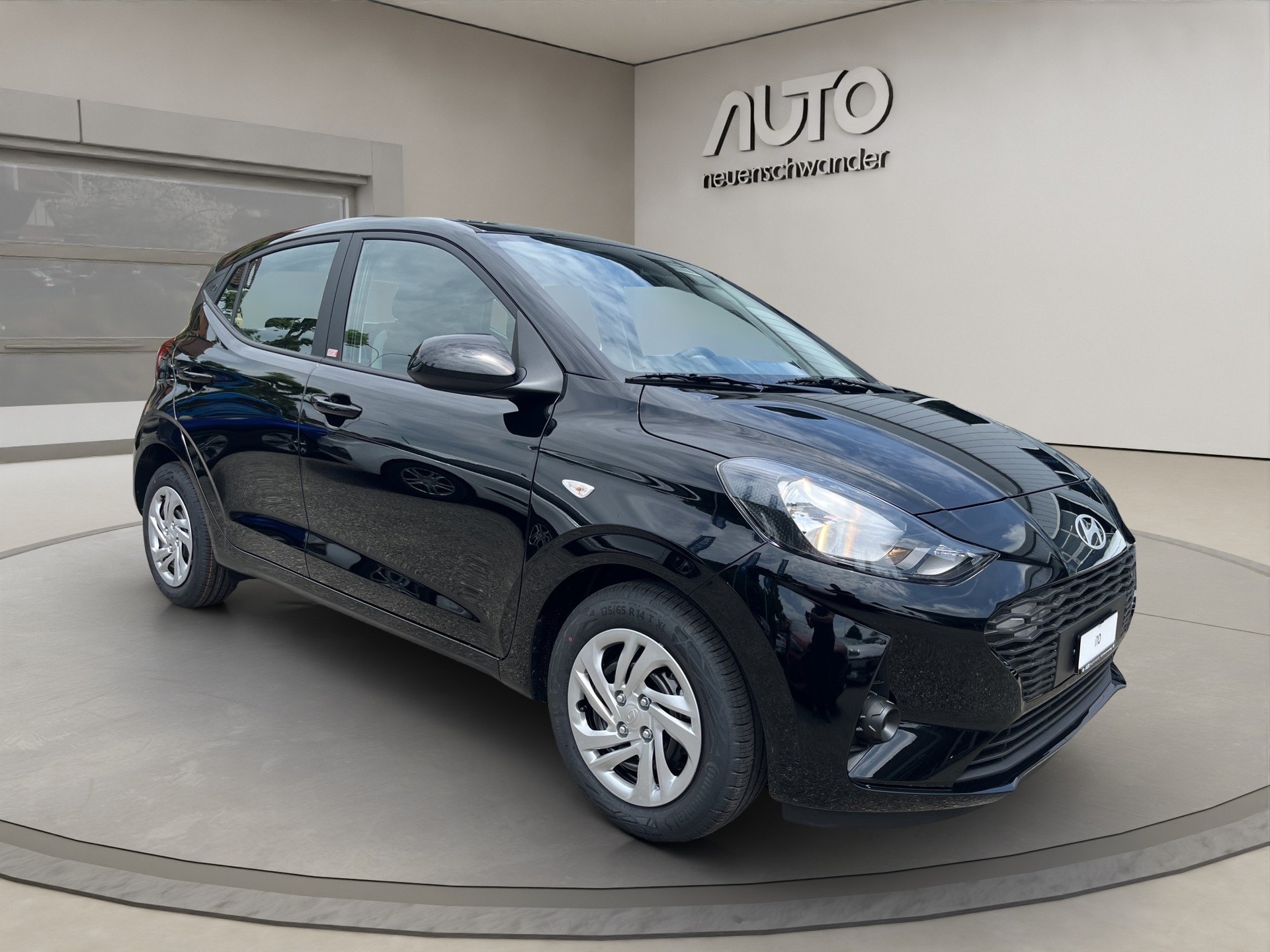 HYUNDAI Origo-image-2
