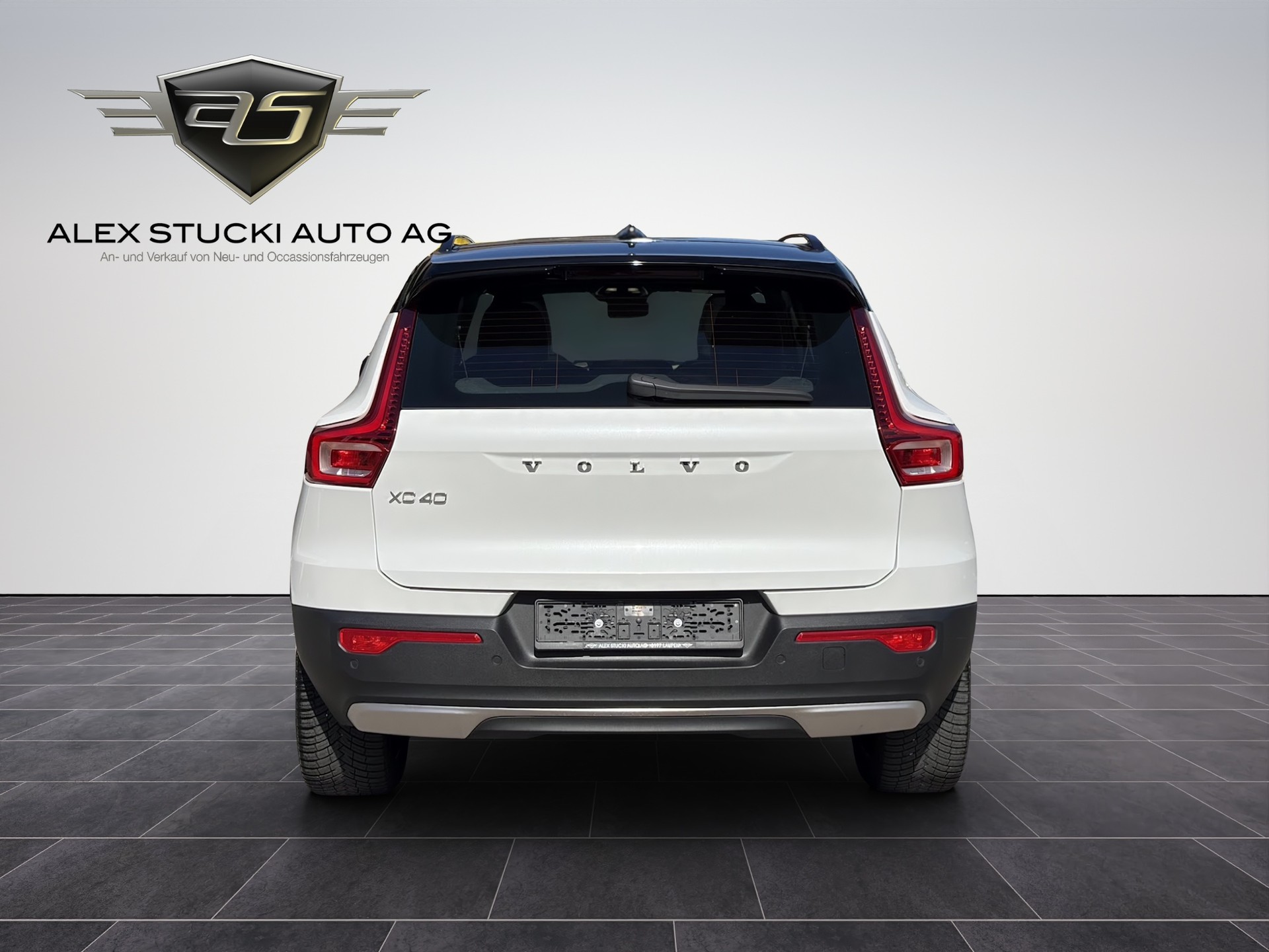 VOLVO XC40 Recharge P8 Twin AWD Pure Electric Pro-image-7