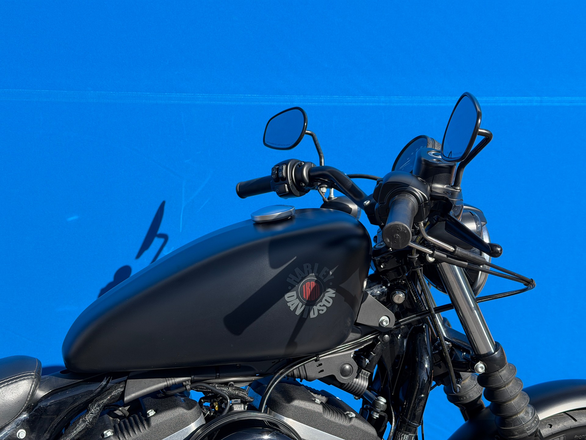 HARLEY-DAVIDSON HARLEY-DAVIDSON XL 883 N Sportster Iron ABS (35 KW)-image-6