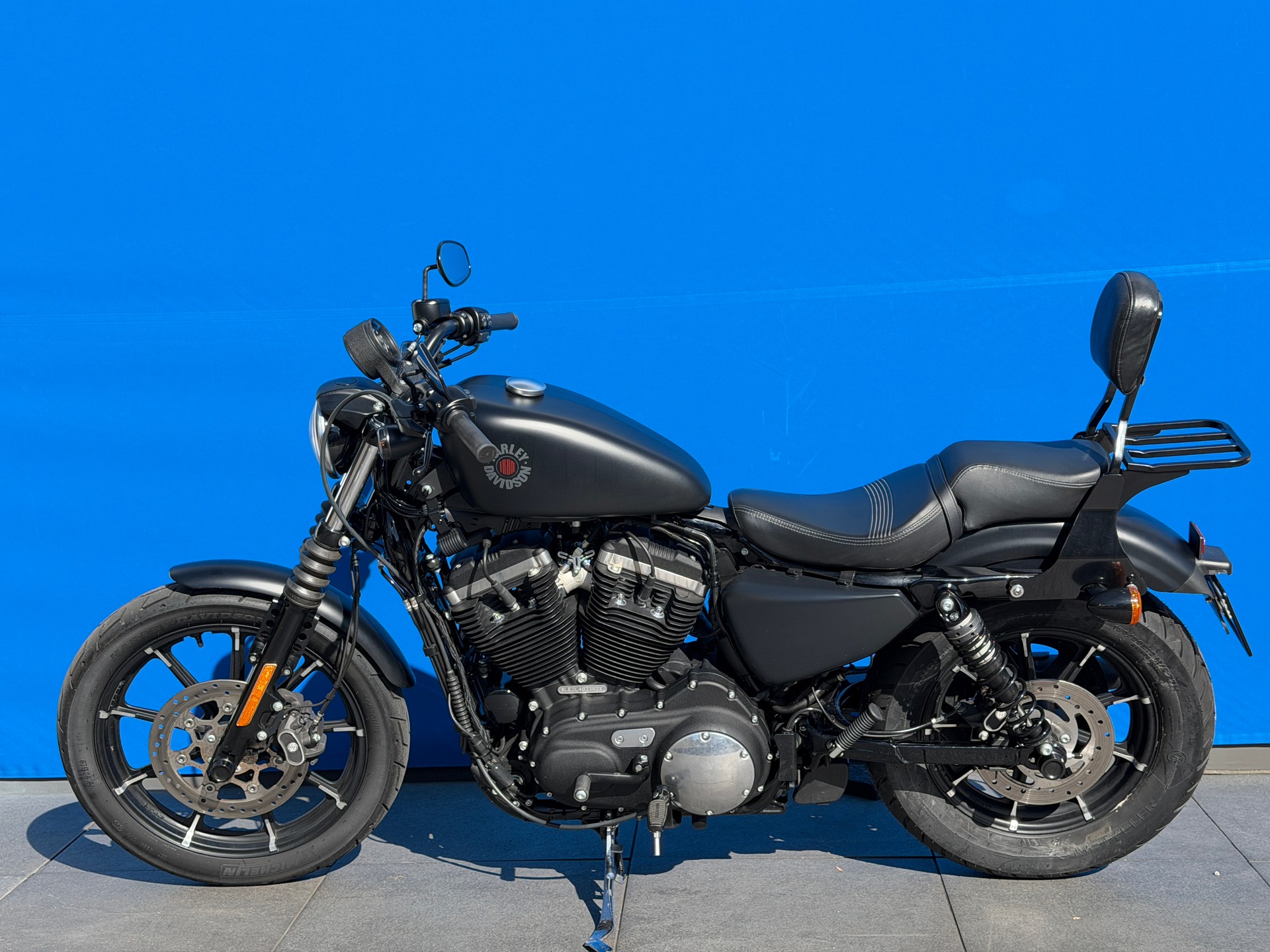 HARLEY-DAVIDSON HARLEY-DAVIDSON XL 883 N Sportster Iron ABS (35 KW)-image-7