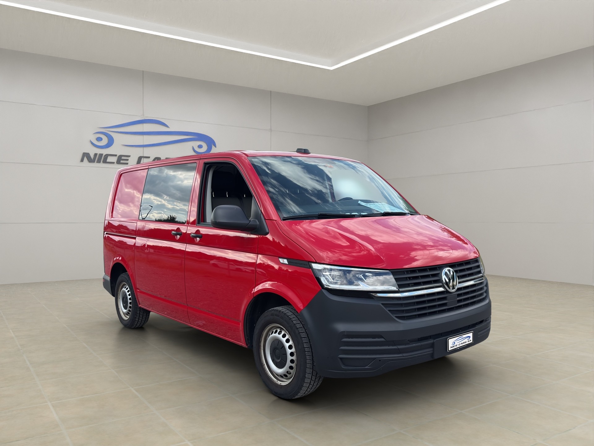 VW T6.1 2.0 TDI-image-1