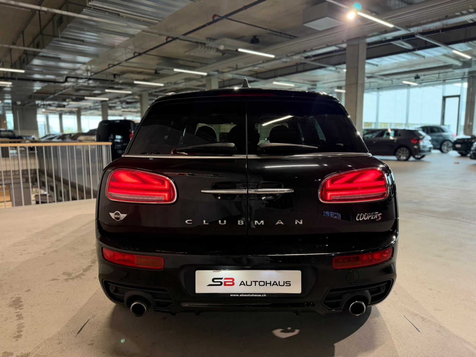 MINI Clubman Cooper S ALL4 Steptronic (CH)-image-12
