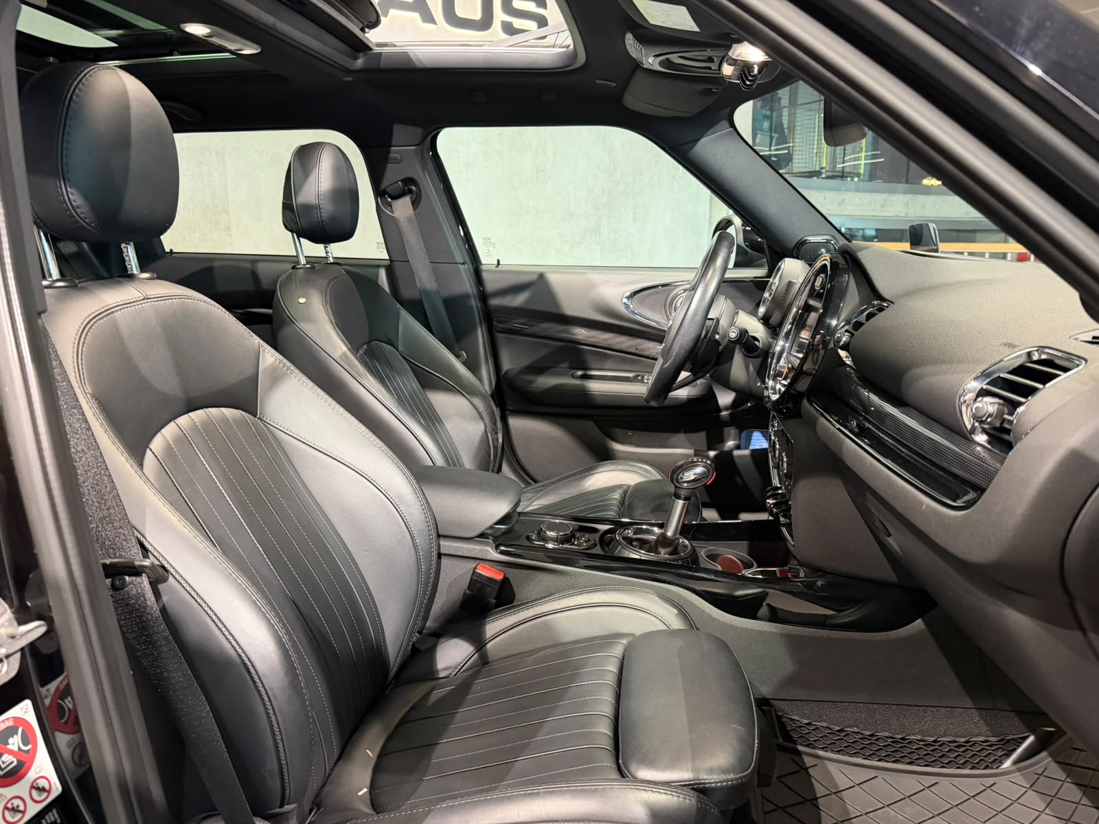 MINI Clubman Cooper S ALL4 Steptronic (CH)-image-15