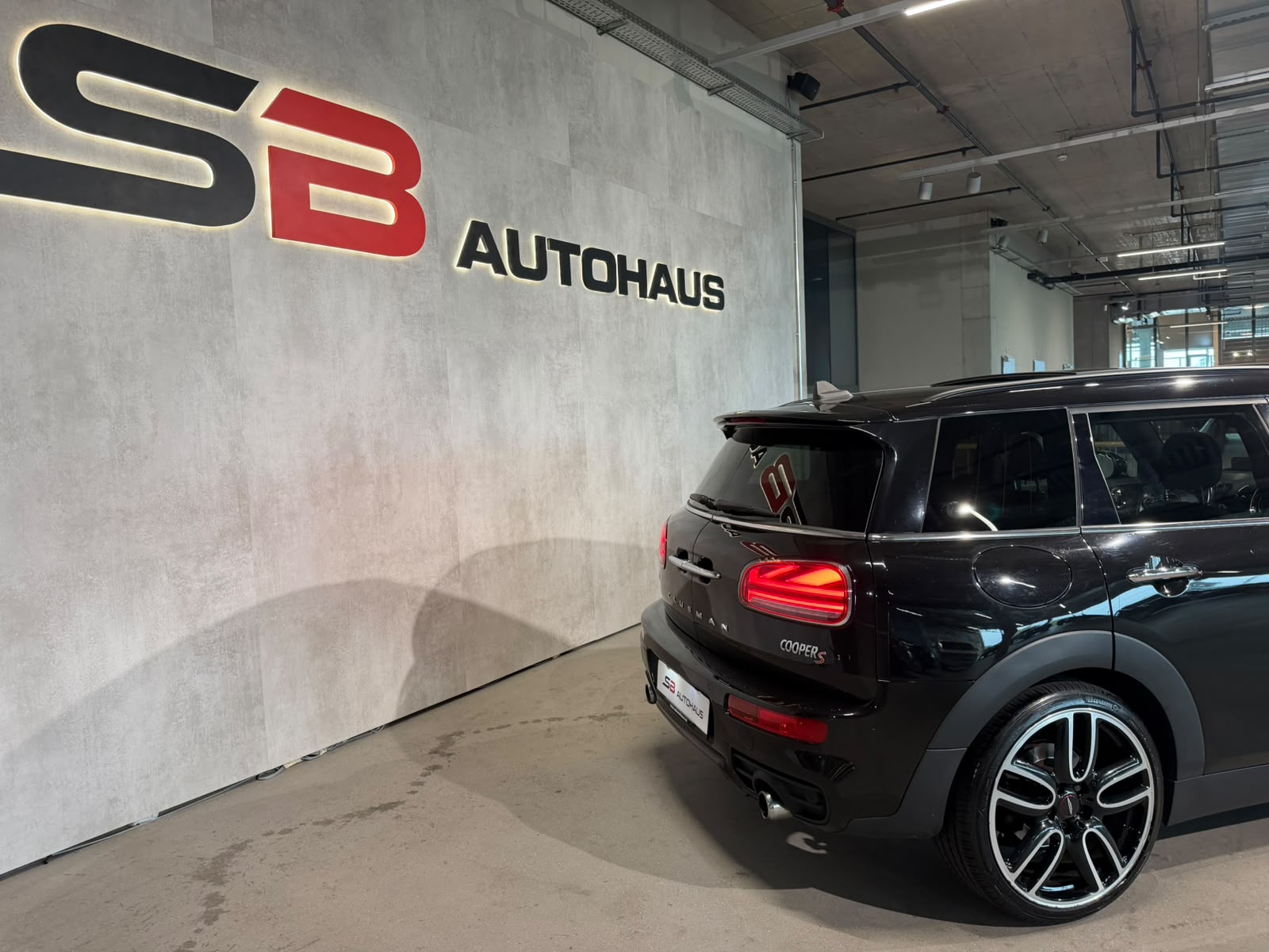 MINI Clubman Cooper S ALL4 Steptronic (CH)-image-17