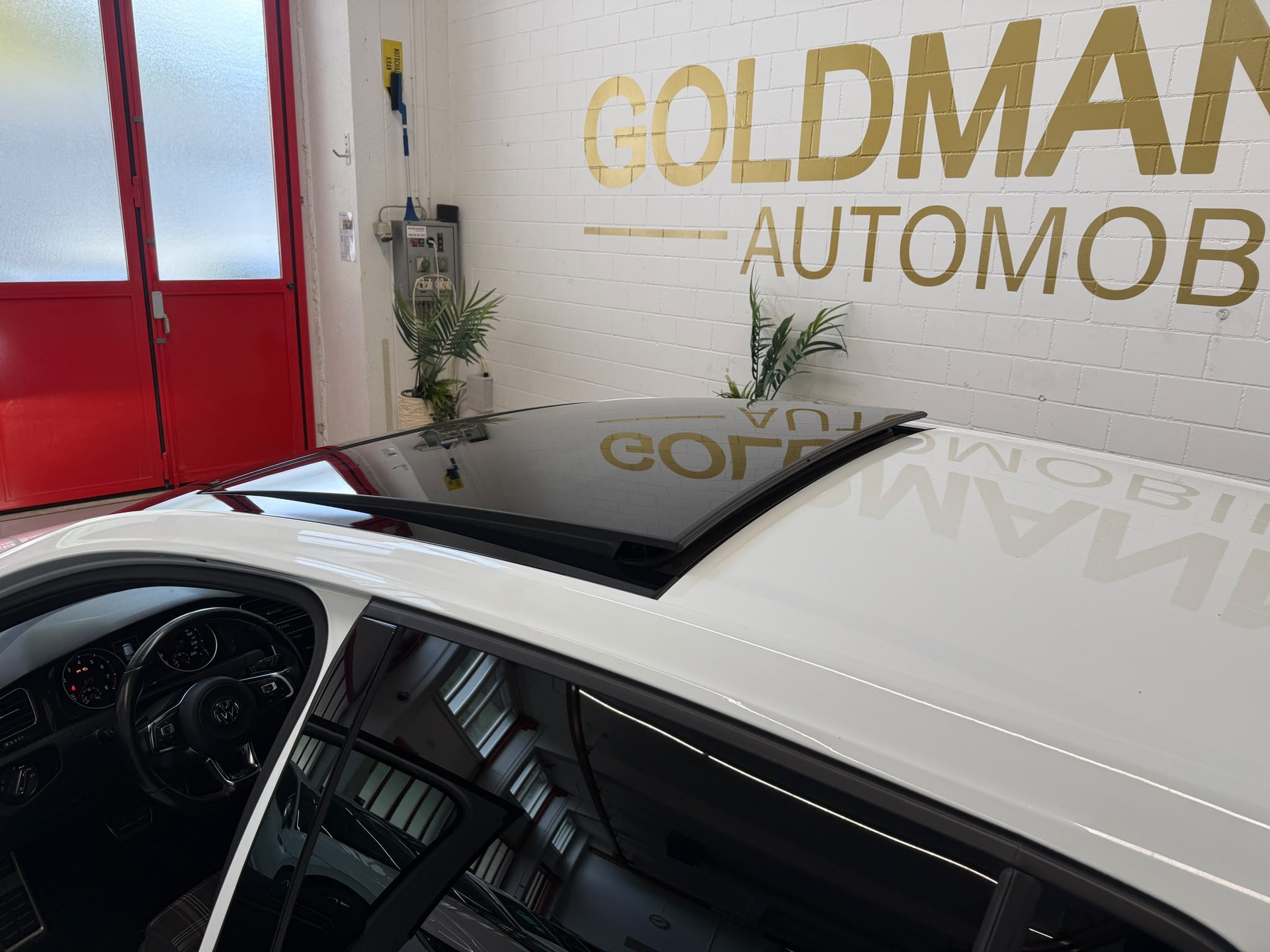 VW Golf 2.0 TSI GTI Performance DSG-image-6