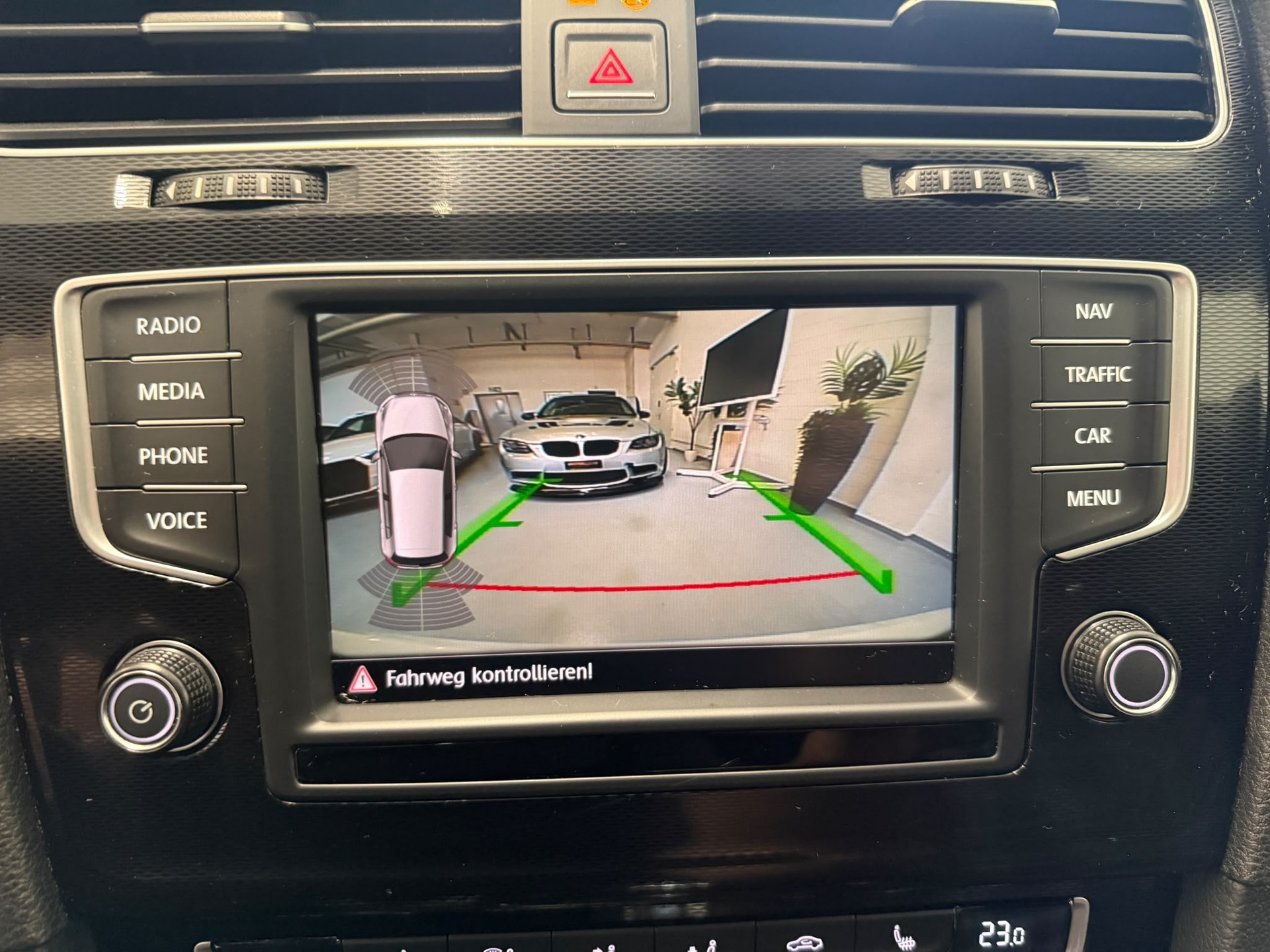 VW Golf 2.0 TSI GTI Performance DSG-image-9