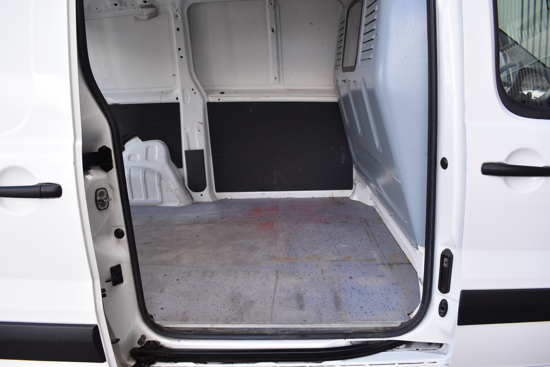 CITROEN Jumpy 1.6 HDi 10 L1H1-image-12