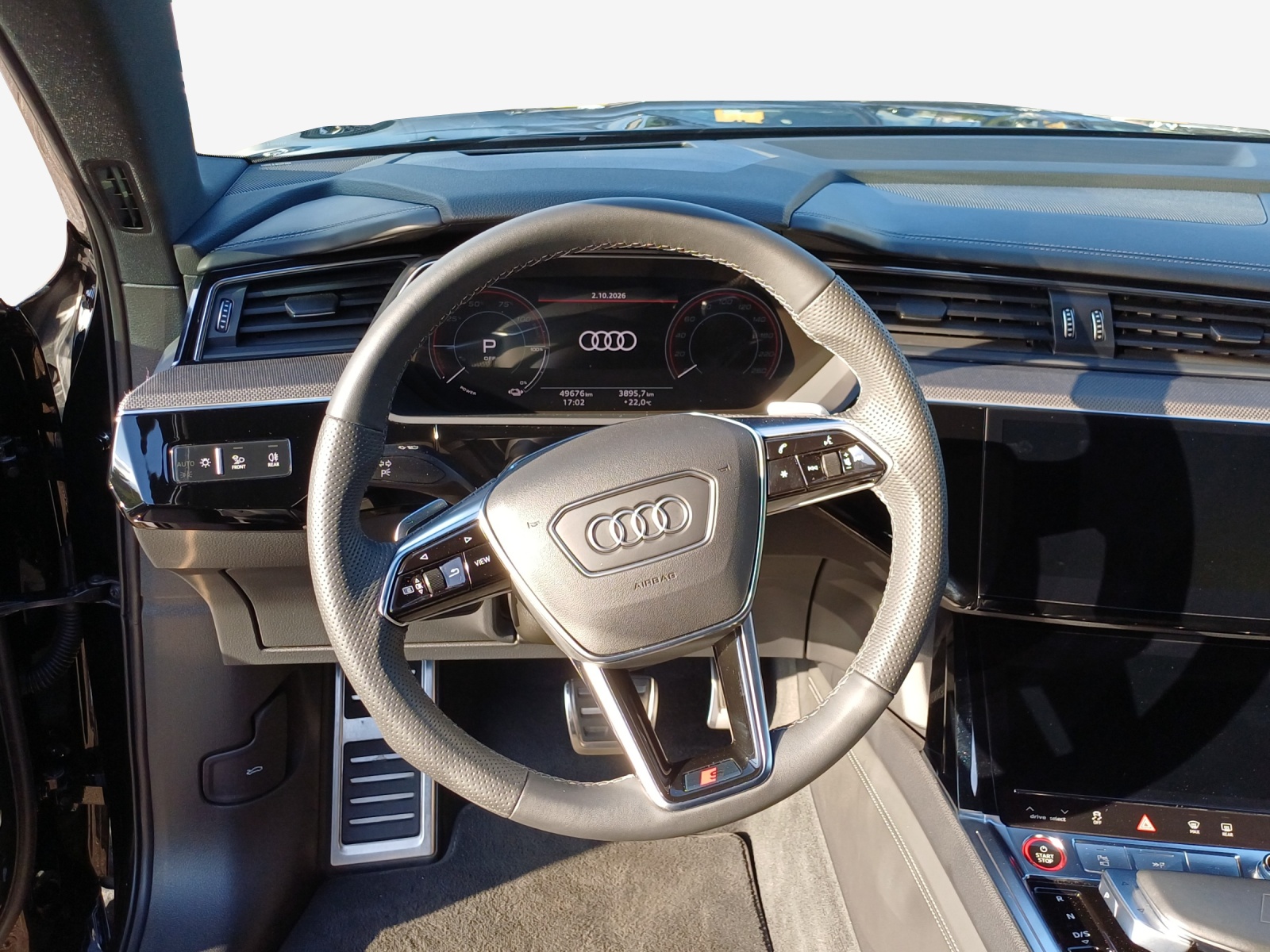 AUDI SQ8 e-tron quattro-image-9