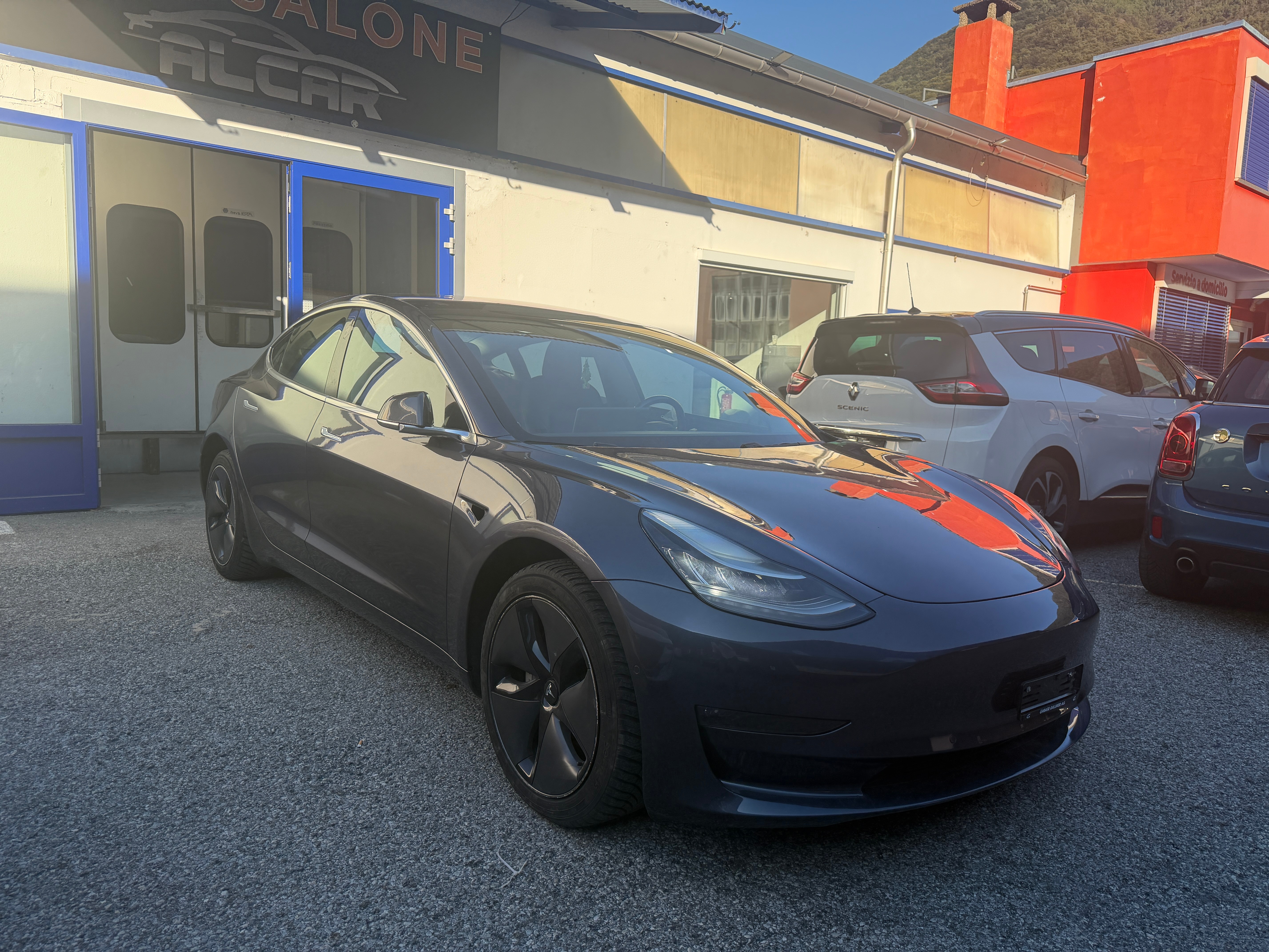 Car photo