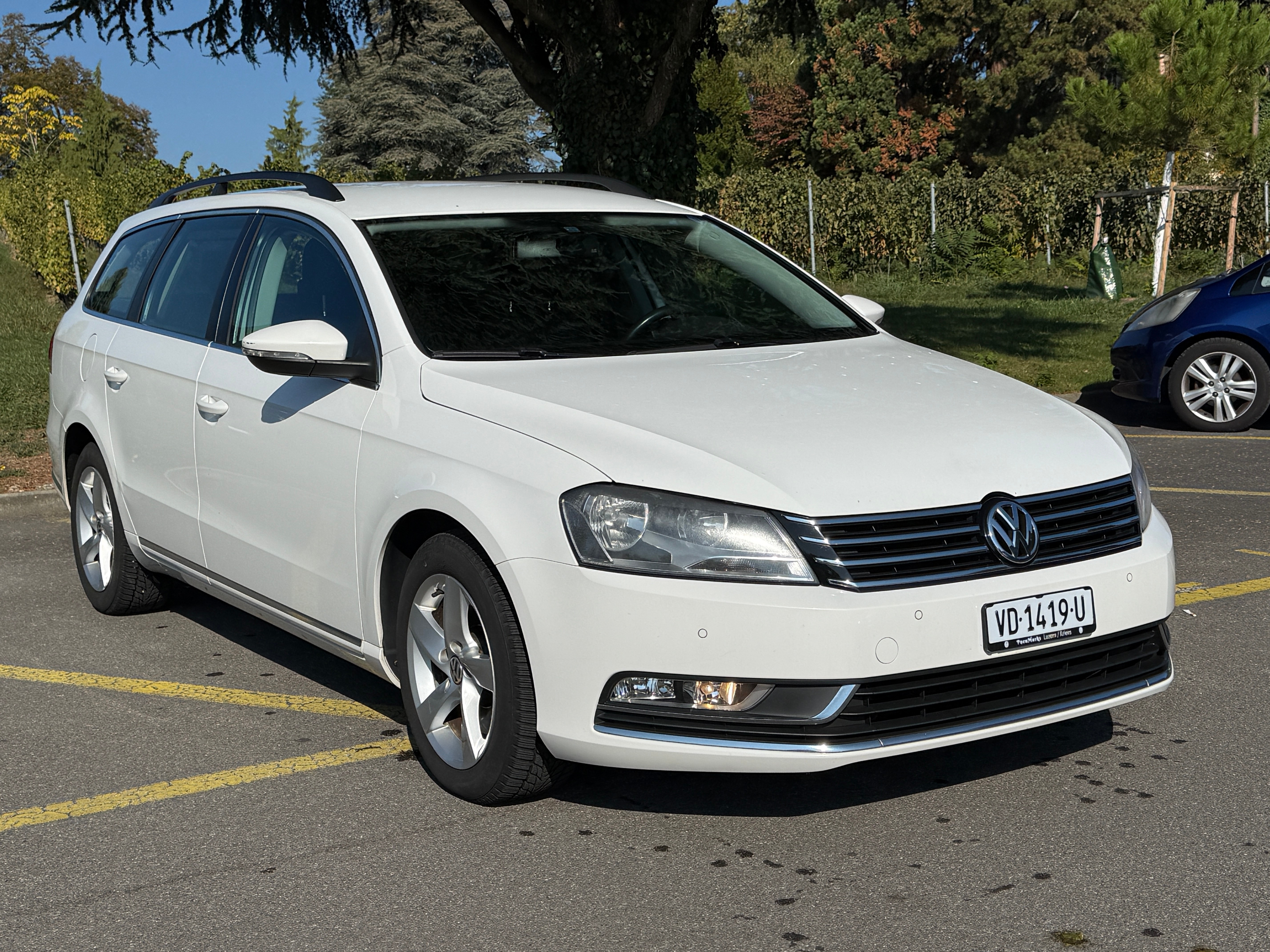 Car photo