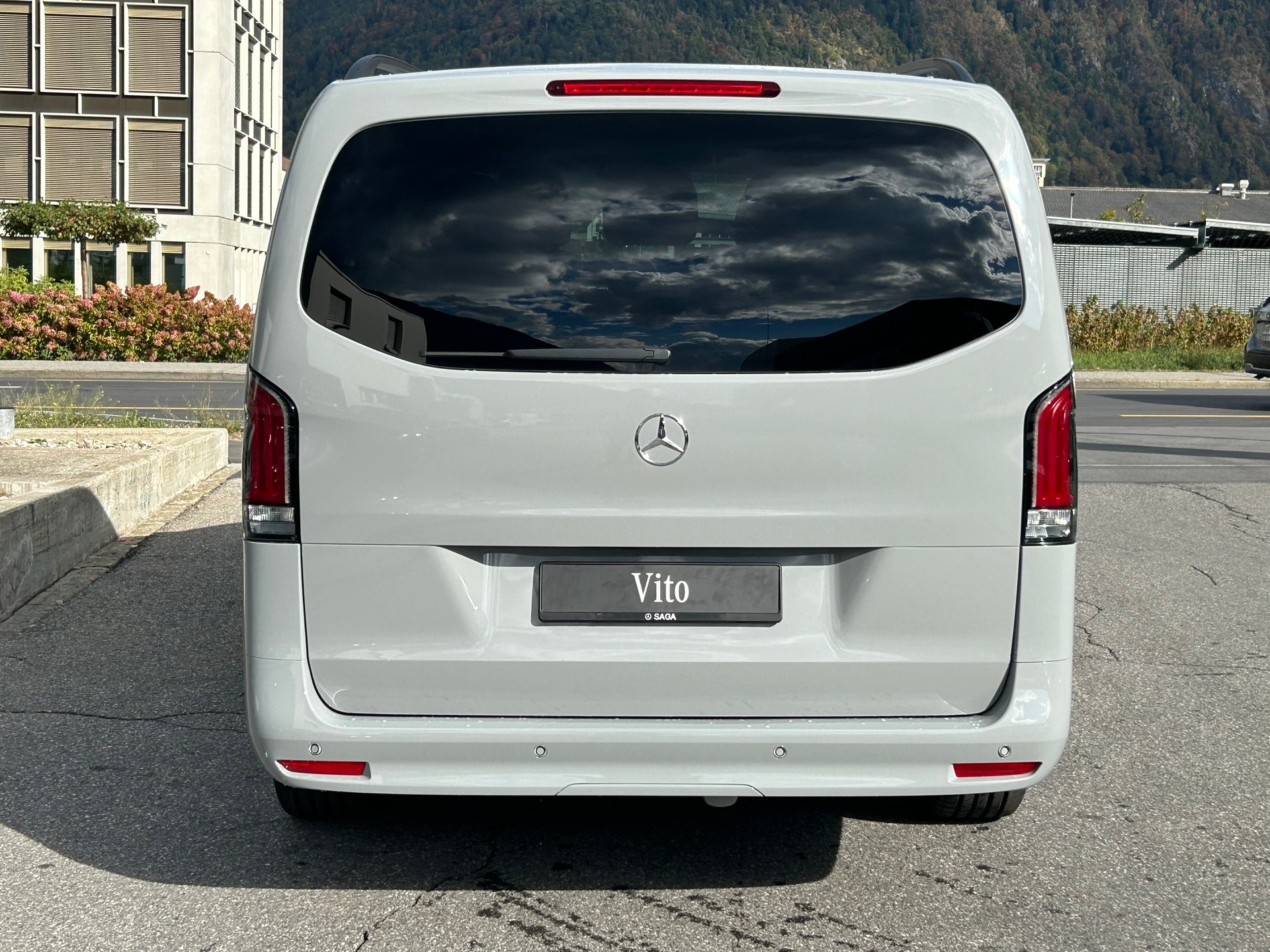 MERCEDES-BENZ Vito 116 CDI Lang Tourer 9G-Tronic 4M Pro-image-8