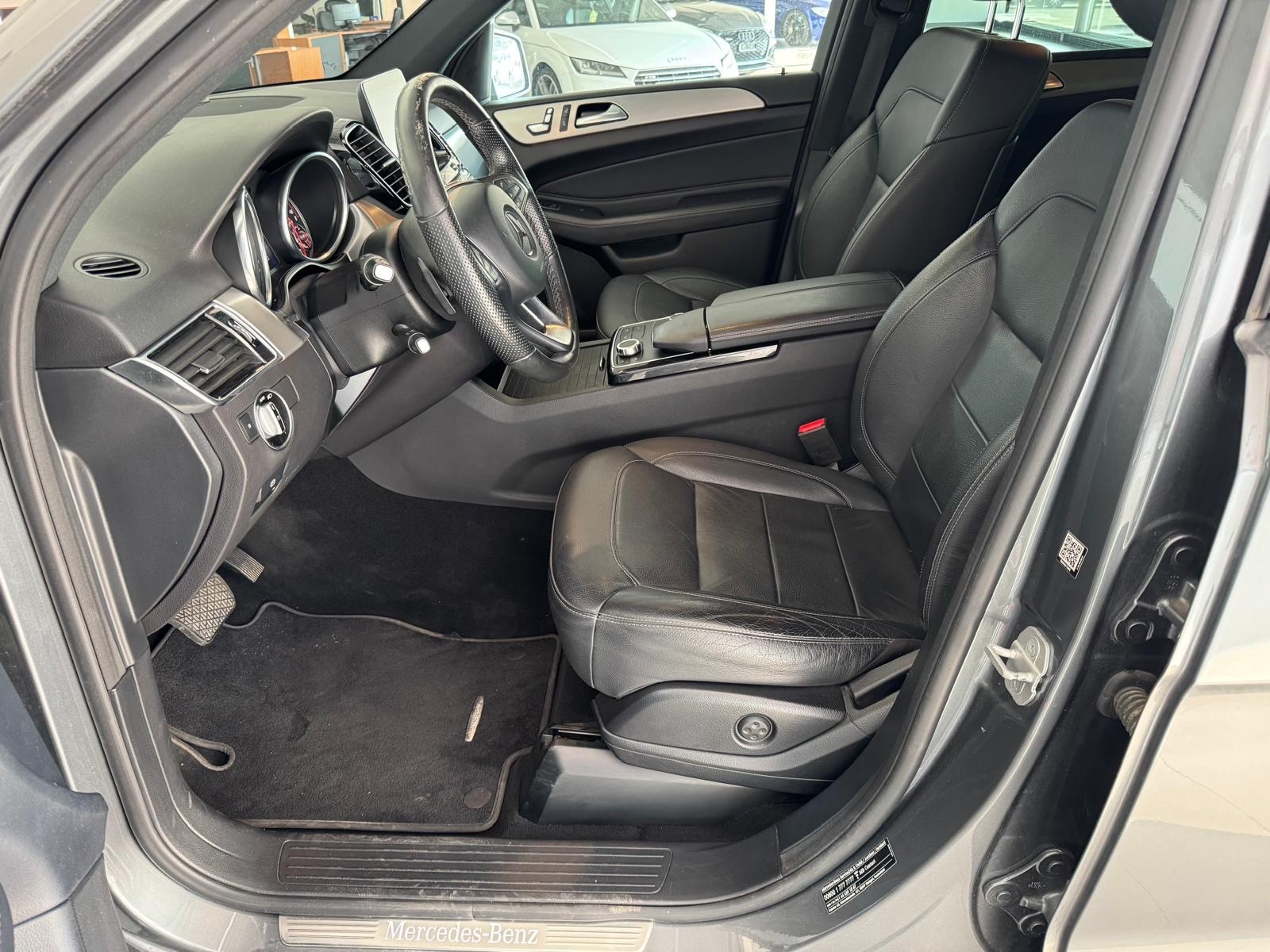 MERCEDES-BENZ GLE 500 e 4Matic 7G-Tronic-image-17
