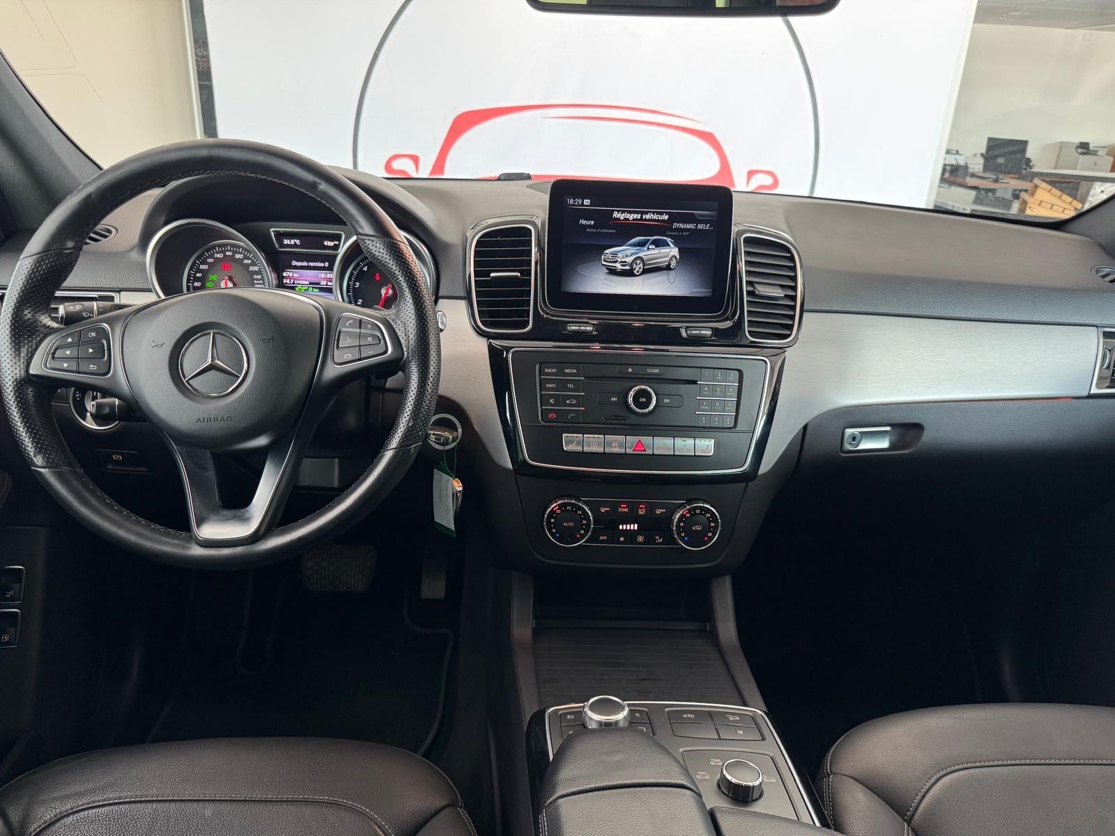 MERCEDES-BENZ GLE 500 e 4Matic 7G-Tronic-image-10