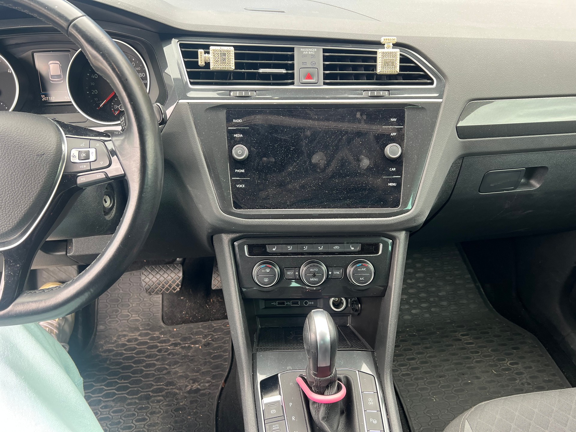 VW Tiguan 2.0 TDI SCR Comfortline 4Motion DSG-image-7