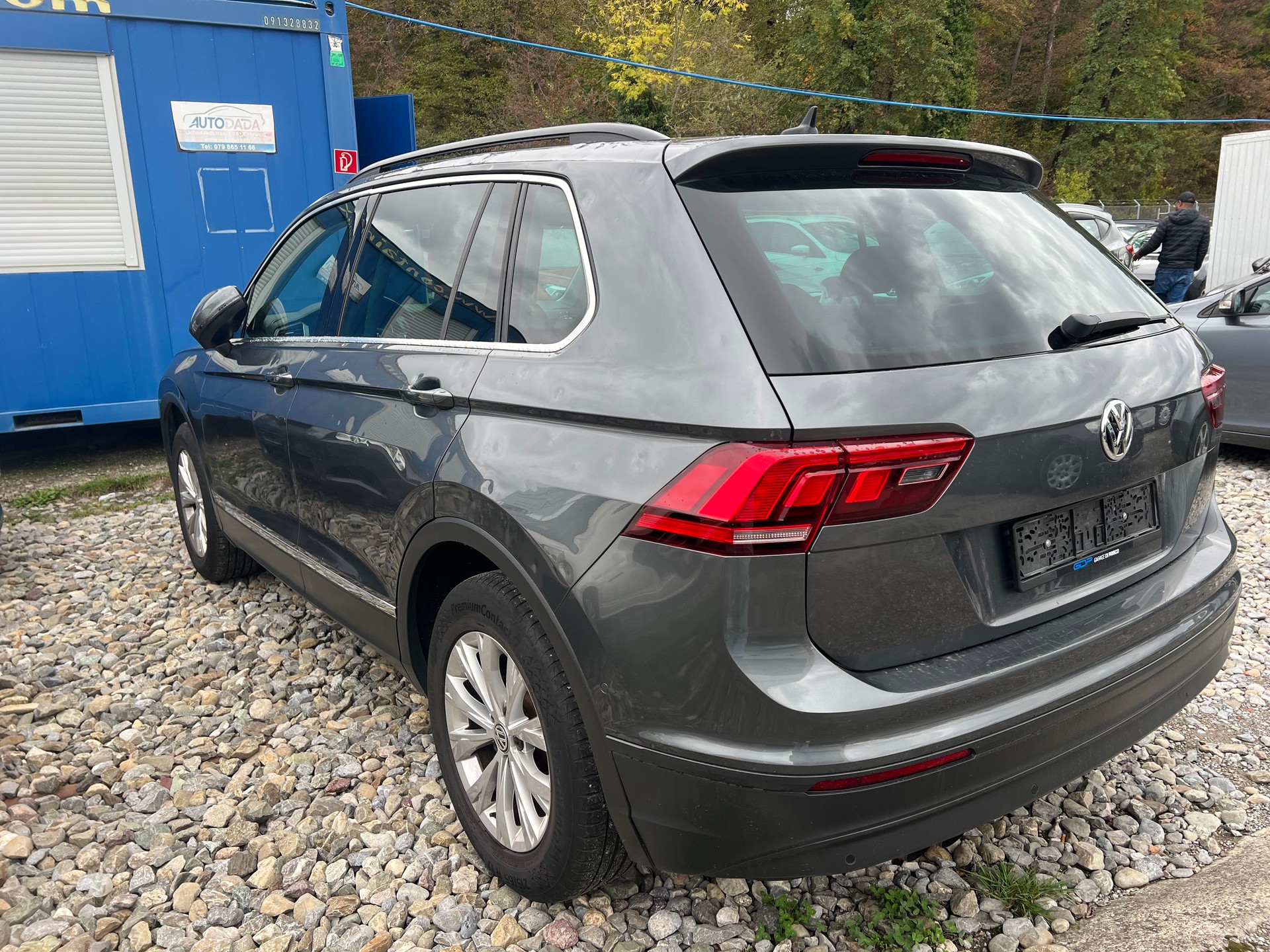 VW Tiguan 2.0 TDI SCR Comfortline 4Motion DSG-image-3