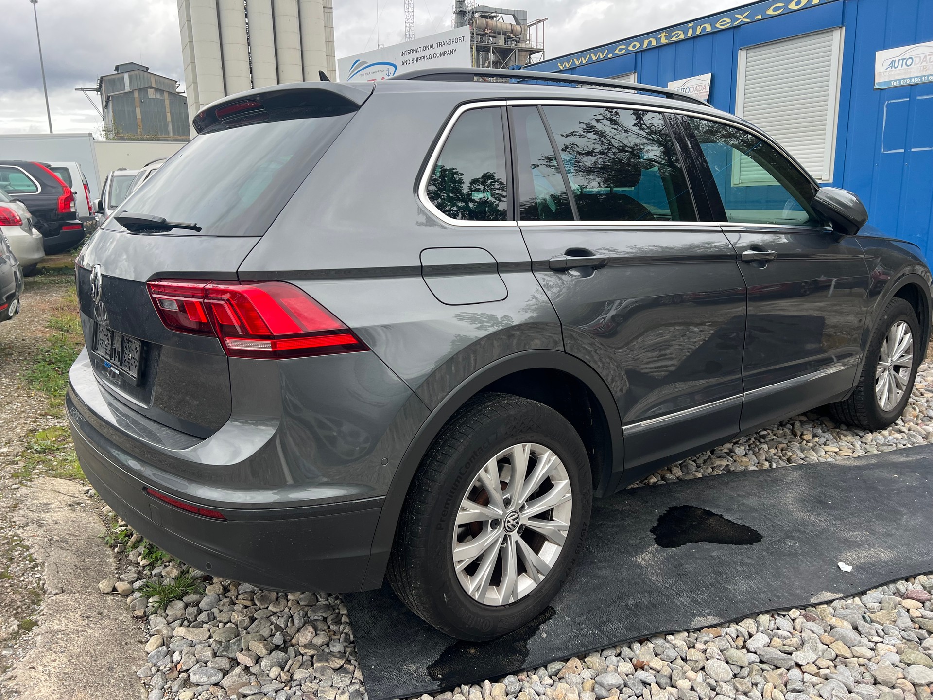 VW Tiguan 2.0 TDI SCR Comfortline 4Motion DSG-image-2