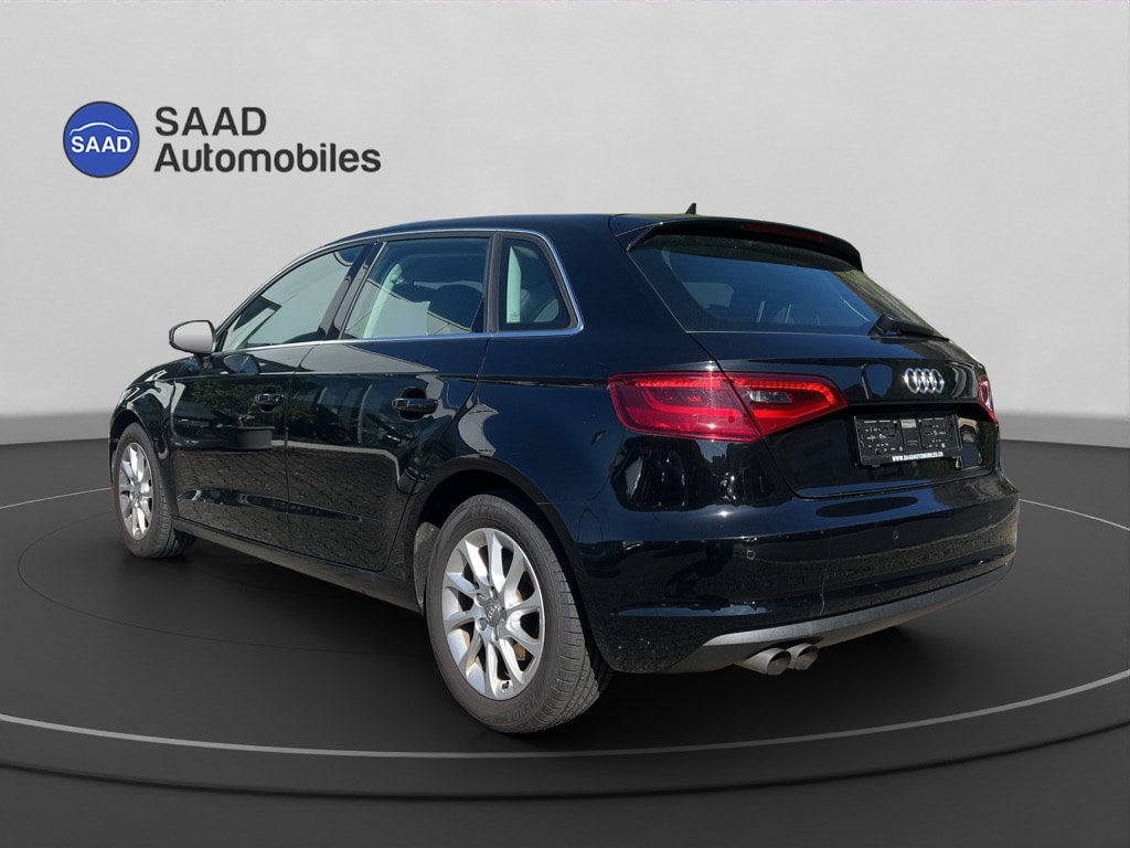AUDI A3 Sportback 1.4 TFSI Ambiente S-tronic-image-3