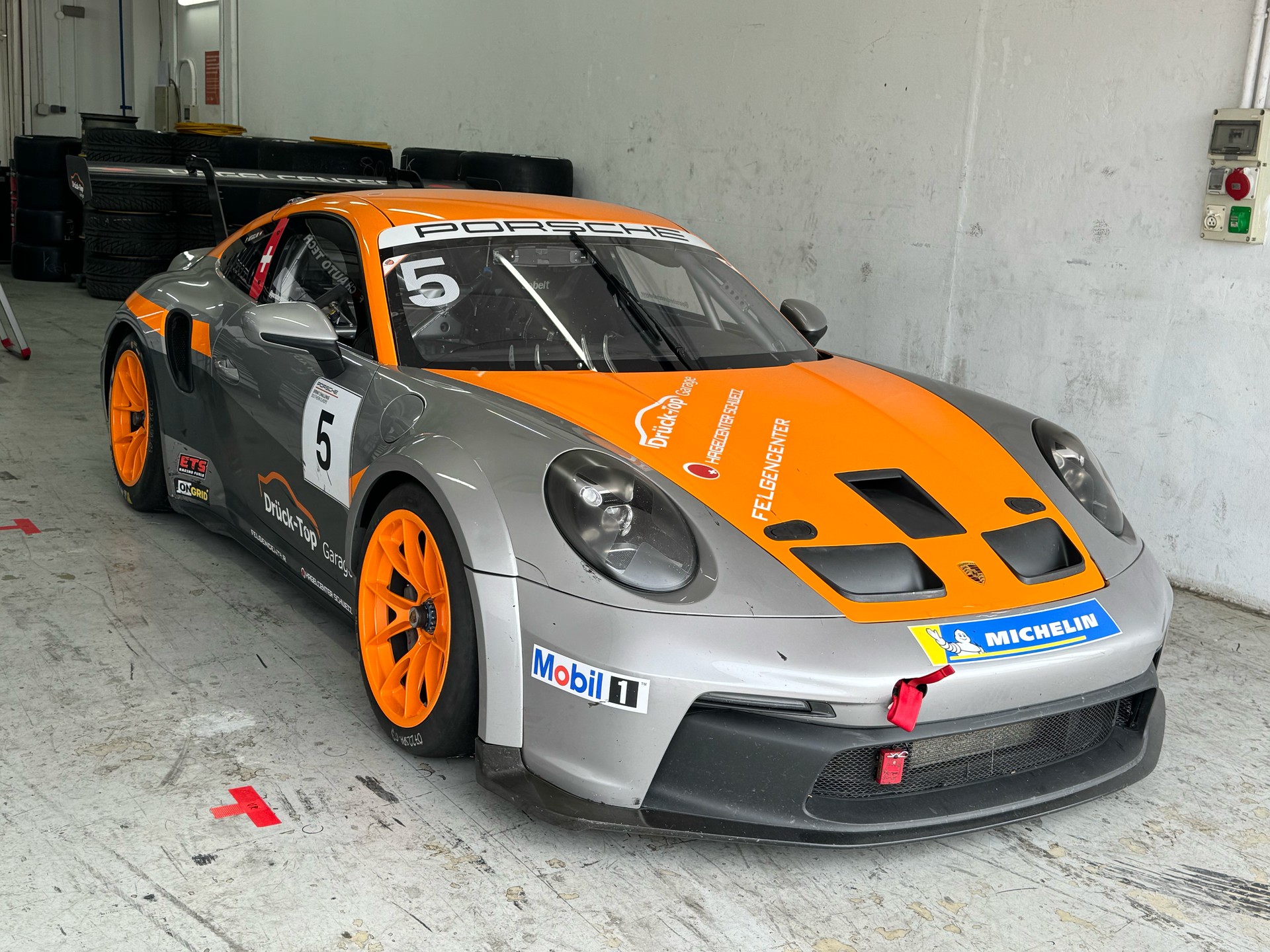PORSCHE 992 GT3 Cup-image-1