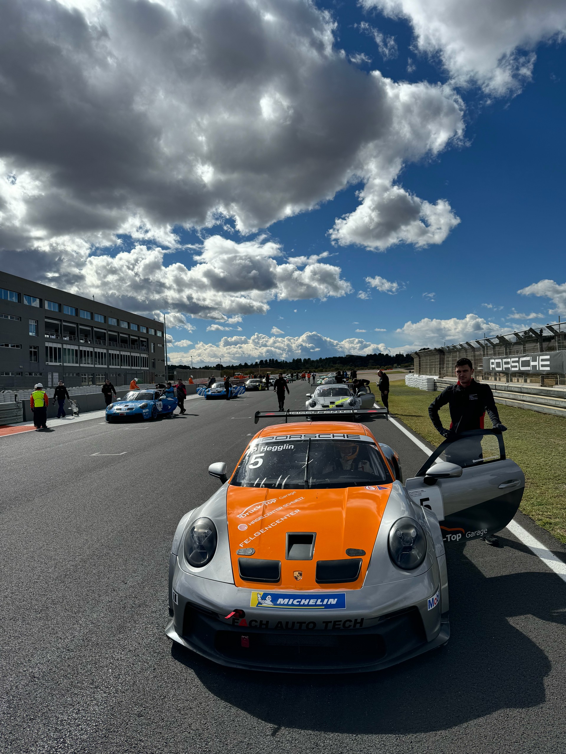 PORSCHE 992 GT3 Cup-image-3