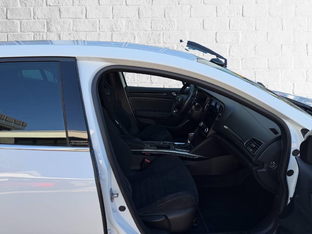 RENAULT Megane R.S.Trophy 300 EDC-image-9
