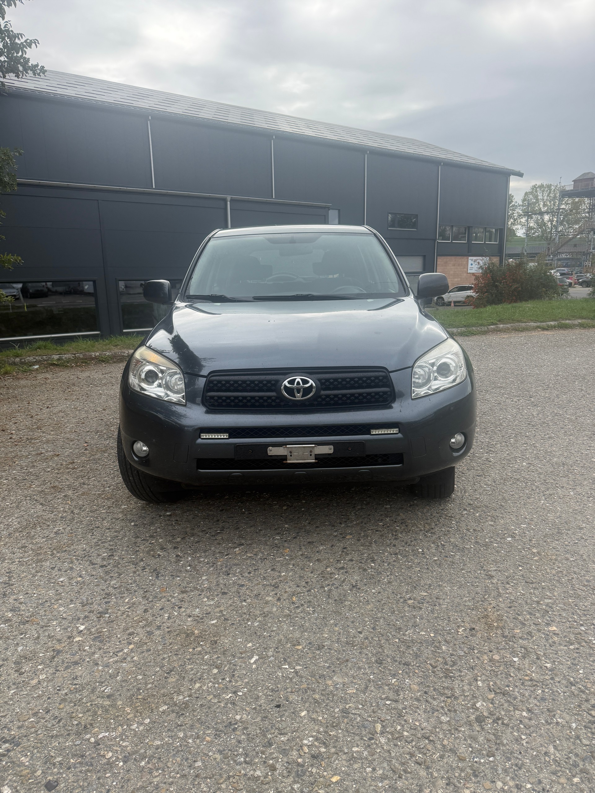 TOYOTA RAV-4 2.0 16V Linea Sol-image-0
