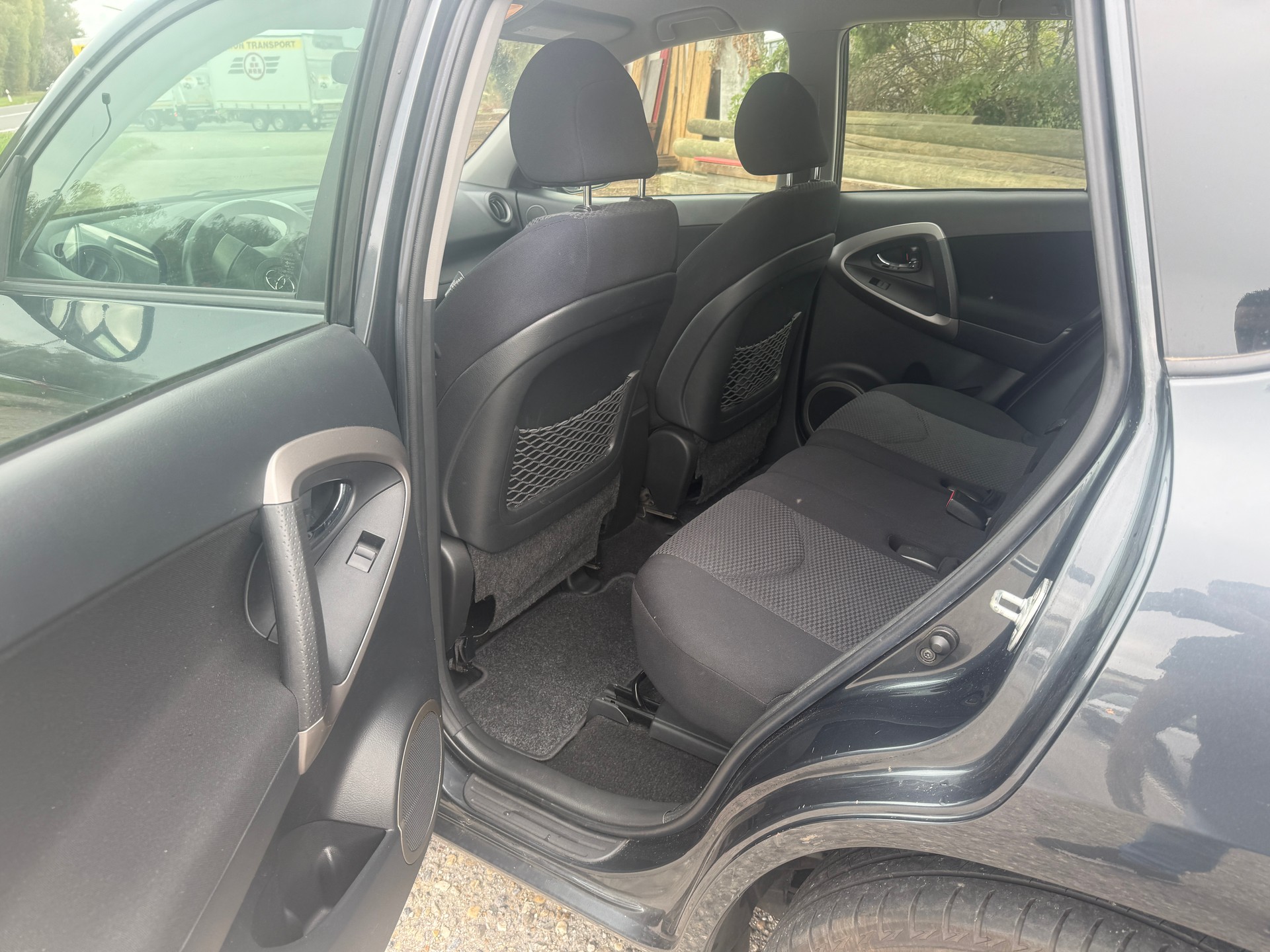 TOYOTA RAV-4 2.0 16V Linea Sol-image-8