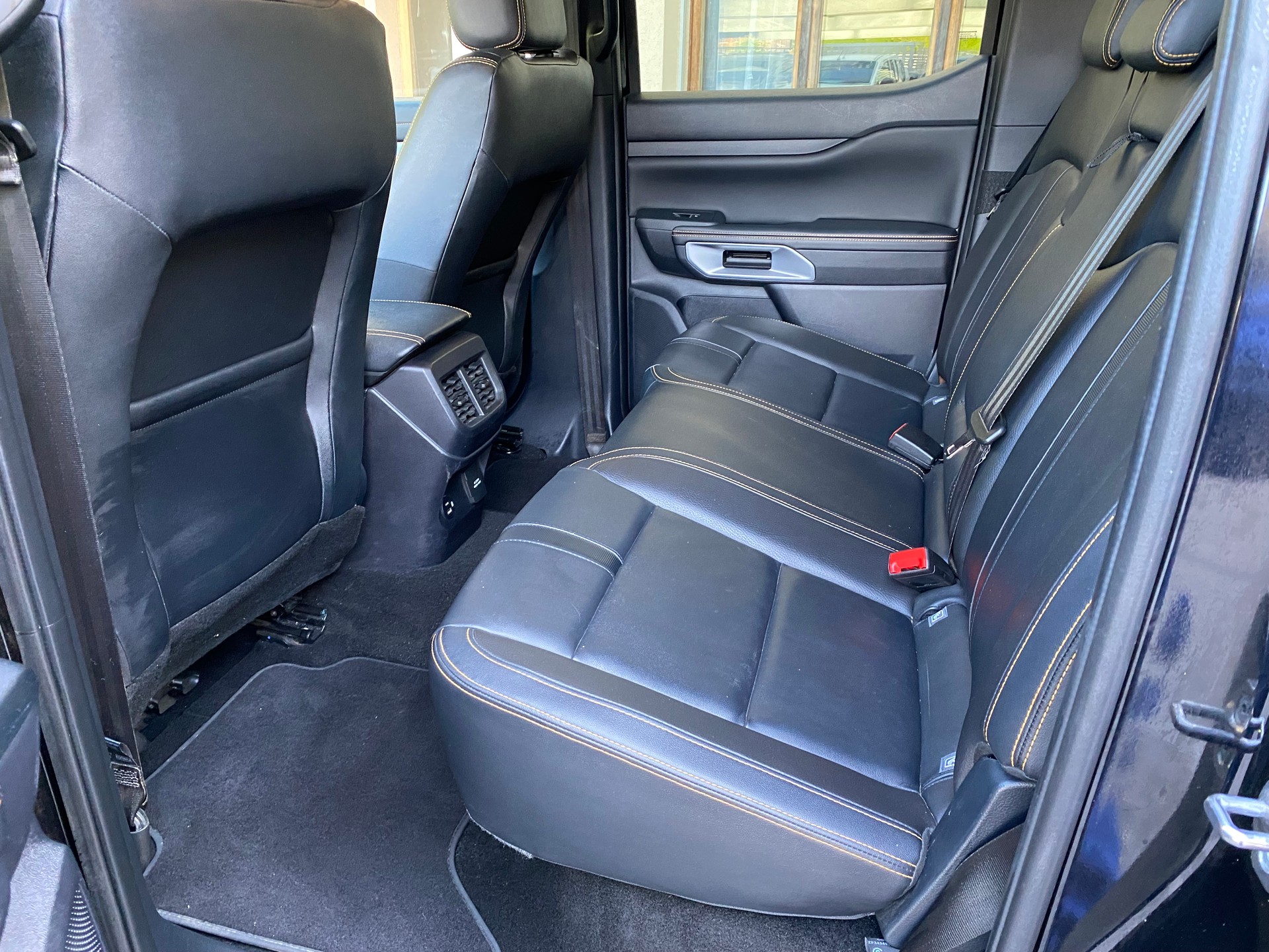 FORD Ranger Wildtrak 3.0 Eco Blue e-4WD Automat-image-7