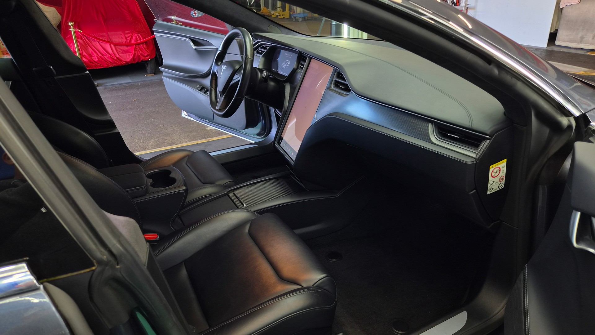 TESLA Model S Performance Ludicrous+ "Raven"-image-2
