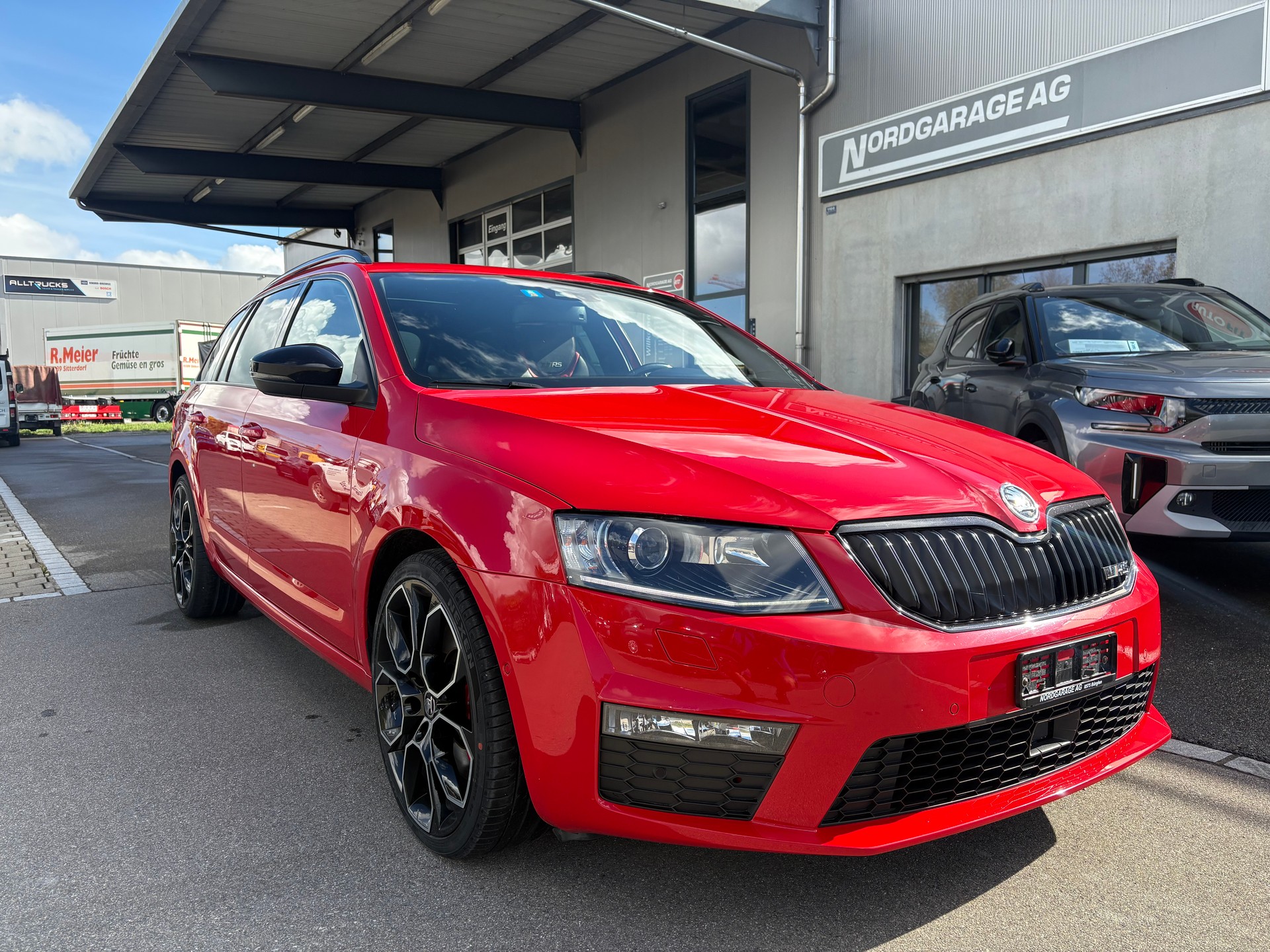 SKODA Octavia Combi 2.0 TSI RS DSG-image-0