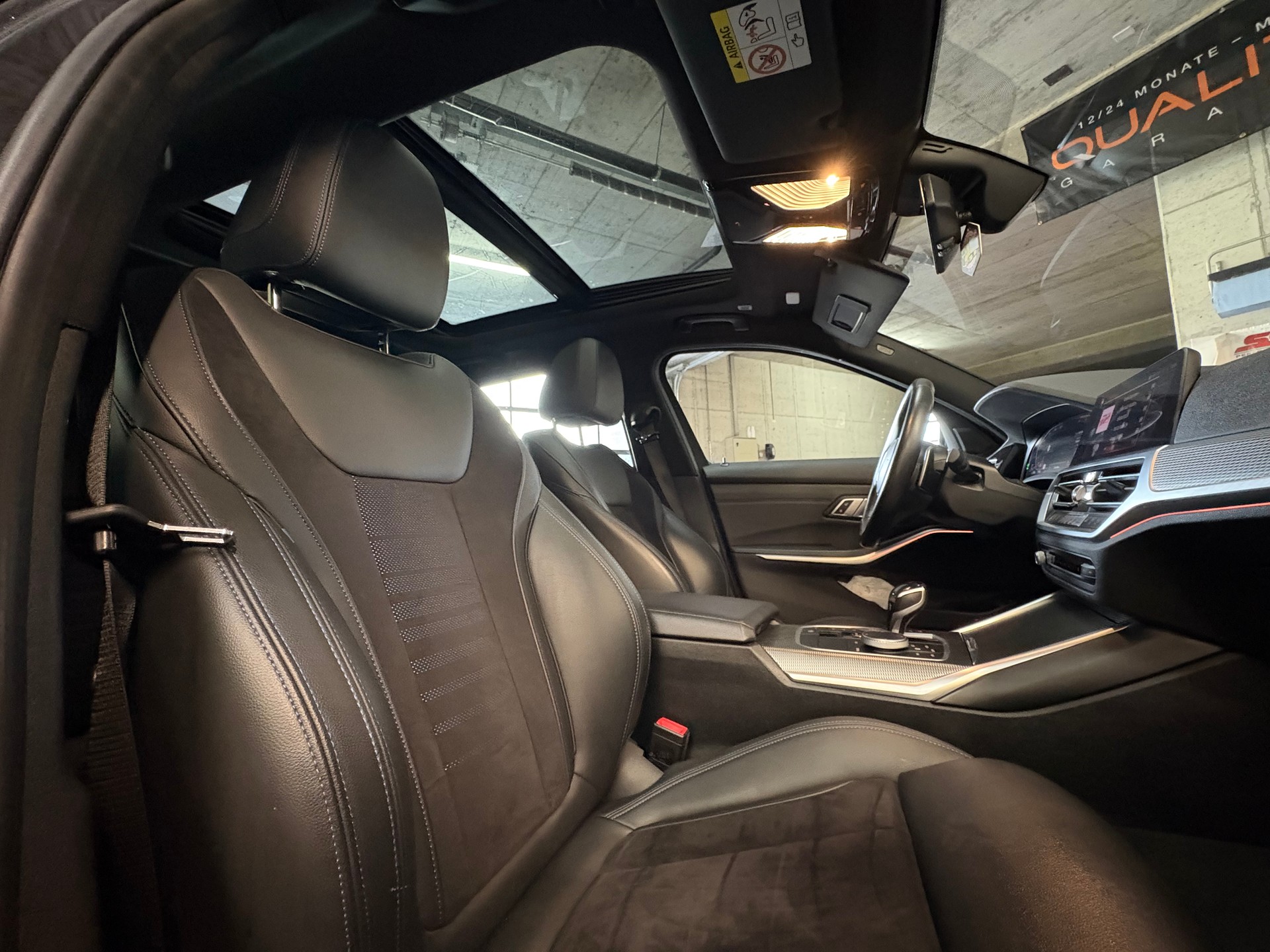 BMW 320d xDrive 48V Touring M Sport Steptronic-image-11