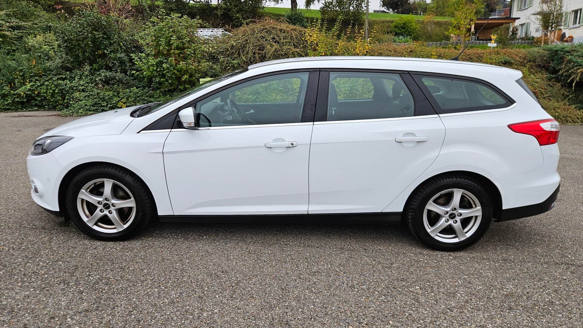 FORD Focus 1.0 SCTi Winner-image-4