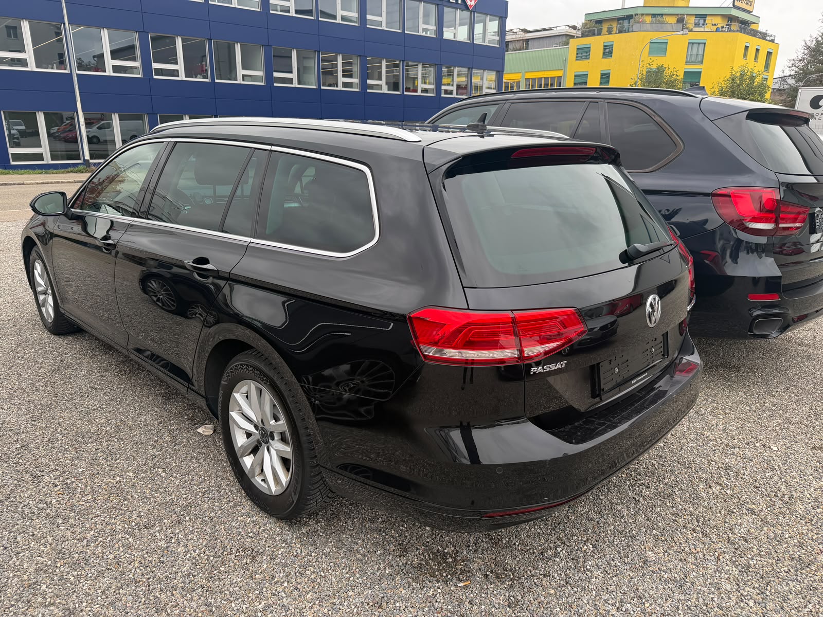 VW Passat Variant 2.0 TDI BMT Comfortline DSG-image-12