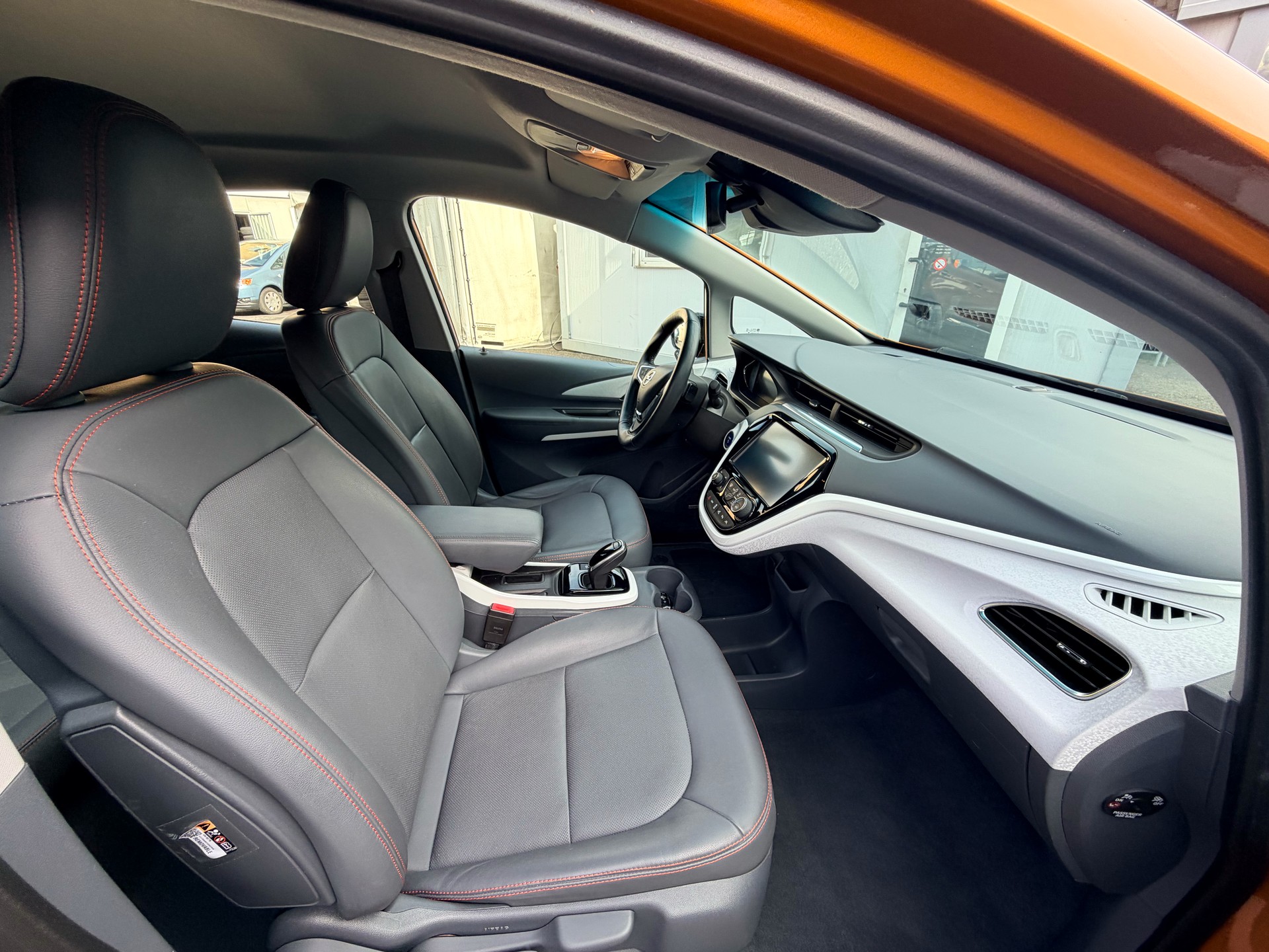 OPEL Ampera-e Excellence-image-8